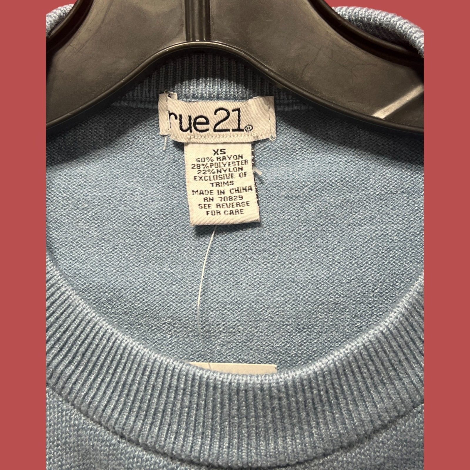 rue21 Rue 21 - Women's Long Sleeve Sweater - Graphic Sweater - Lig Size XS / US 0-2 / IT 36-38 - 9 Thumbnail