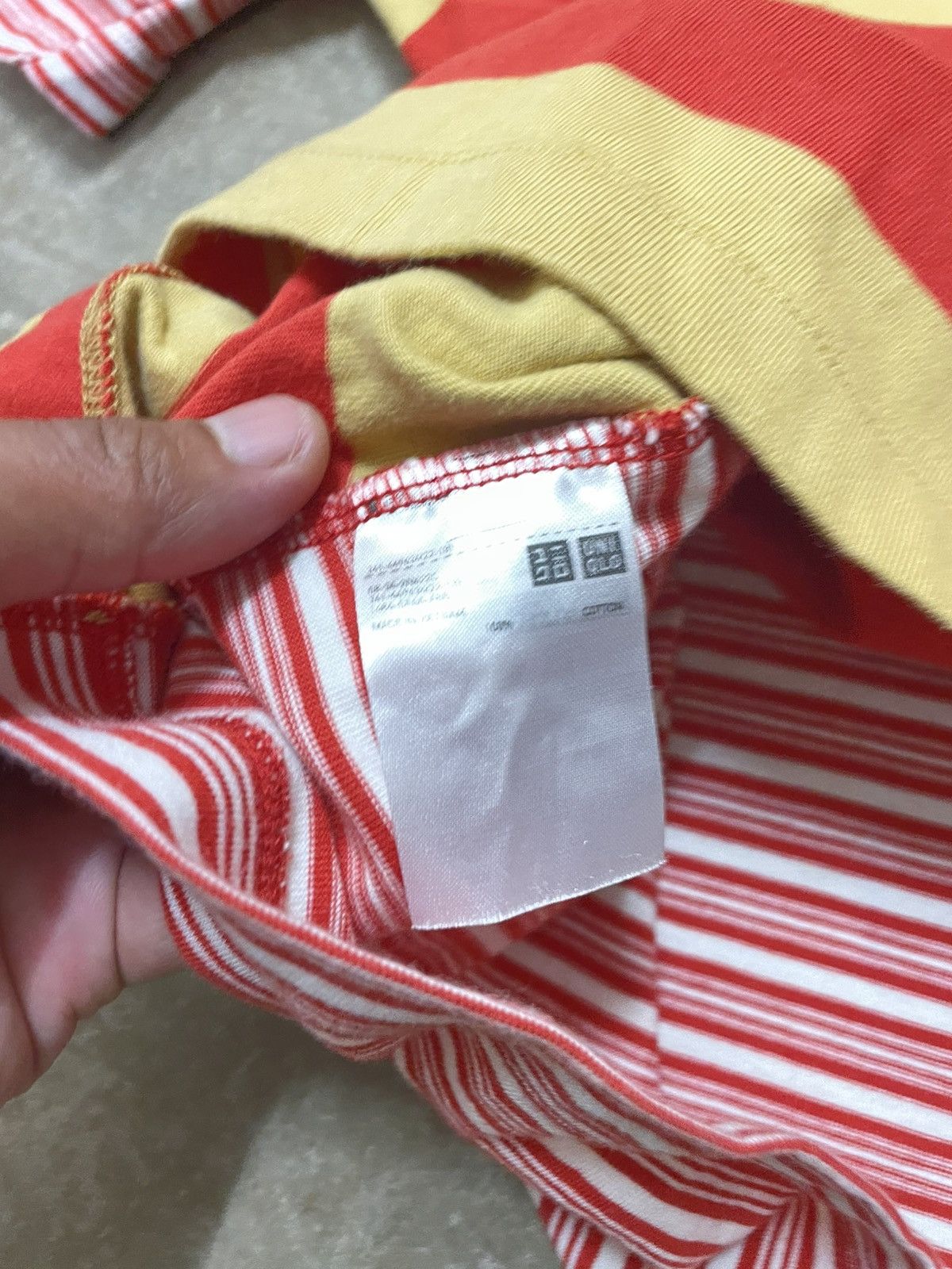 Marni × Uniqlo Marni x Uniqlo Tshirt Striped Design Size US S / EU 44-46 / 1 - 7 Thumbnail
