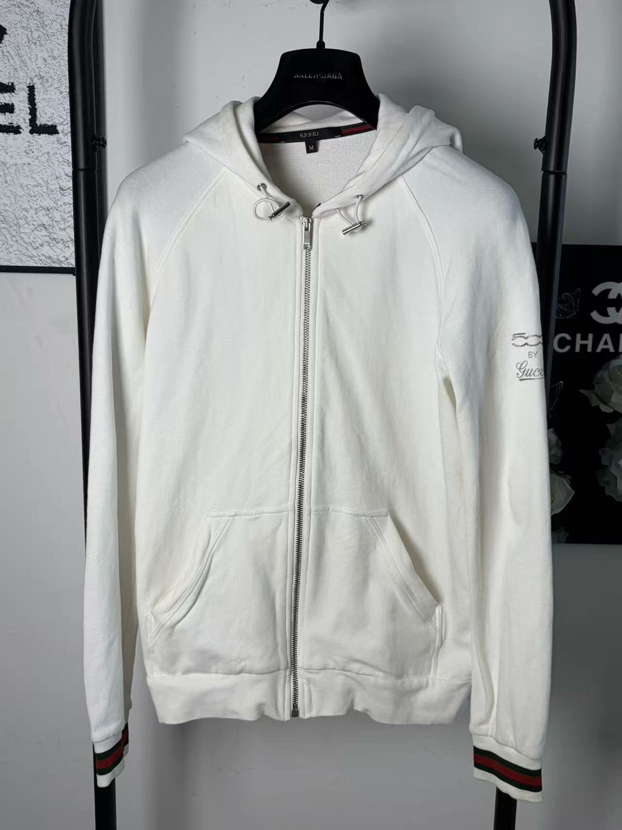 Gucci Gucci Retro White Jacket M Women Size M / US 6-8 / IT 42-44 - 1 Thumbnail