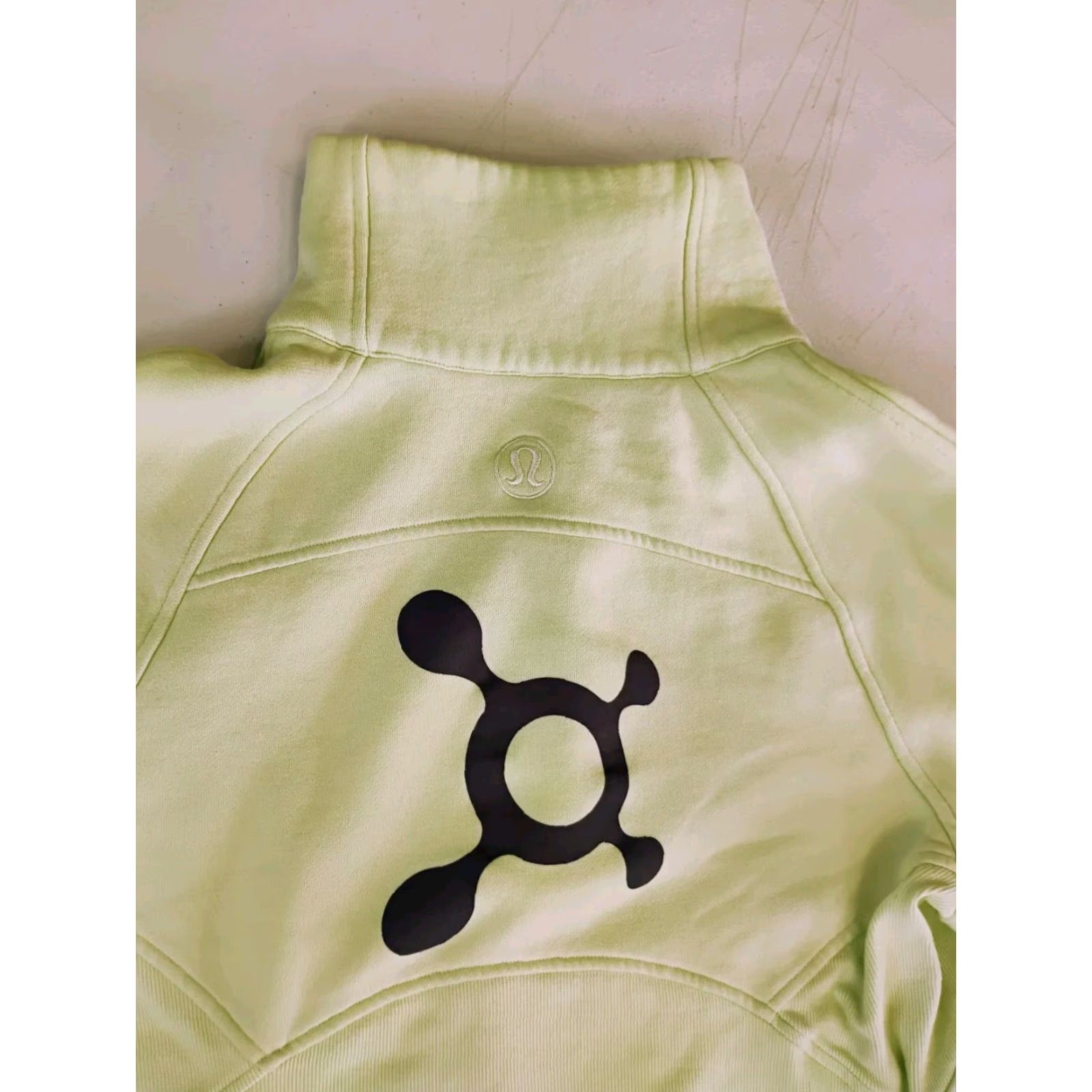 Lululemon Lululemon Oversized Funnel Neck 1/2 Zip Sweatshirt Small Green Long Sleeve Crop Women Size S / US 4 / IT 40 - 4 Thumbnail