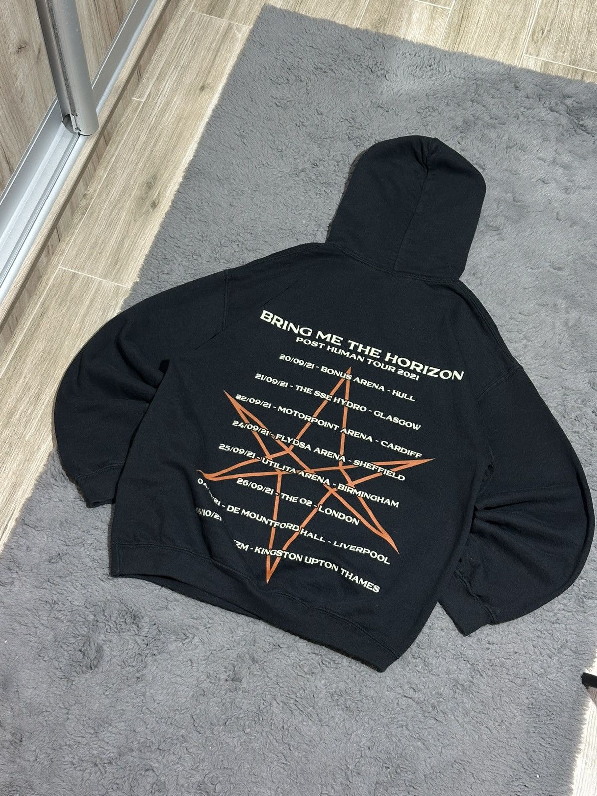 Band Tees Bring Me The Horizon Post Human Survival Horror Tour Hoodie Size US M / EU 48-50 / 2 - 2 Thumbnail