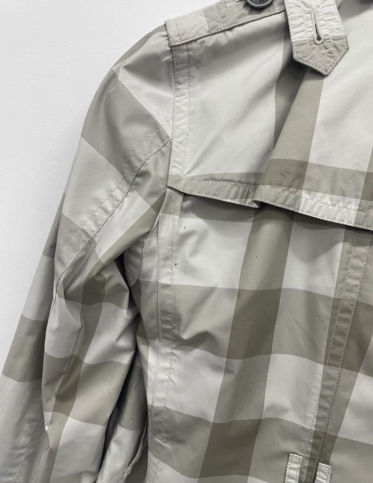 Burberry Burberry Check Trench Coat Women's K12 Size US XL / EU 56 / 4 - 4 Thumbnail
