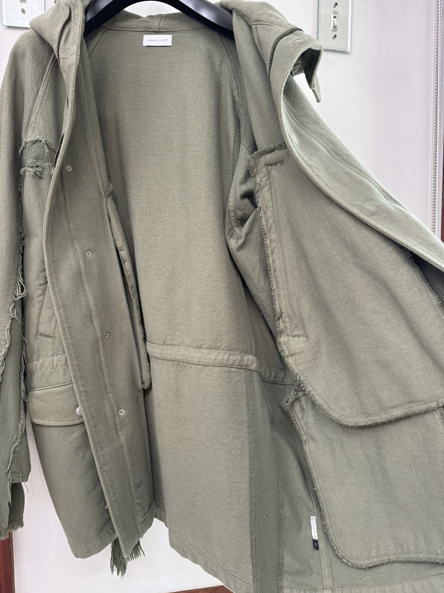 John Elliott JOHN ELLIOTT Heavy Olive Green Parka *SAMPLE* (UNRELEASED) Size US M / EU 48-50 / 2 - 8 Thumbnail
