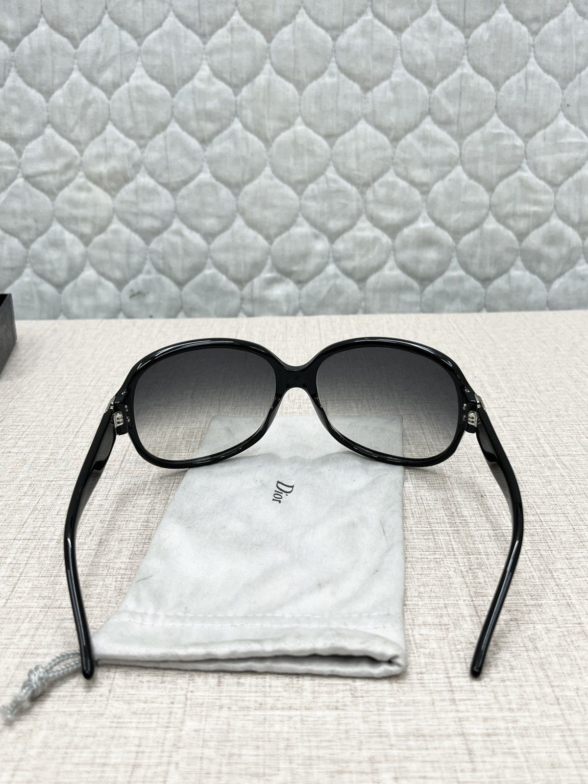 Dior 🔥🔥🔥STEALS DIOR SUNGLASSES Size ONE SIZE - 7 Thumbnail