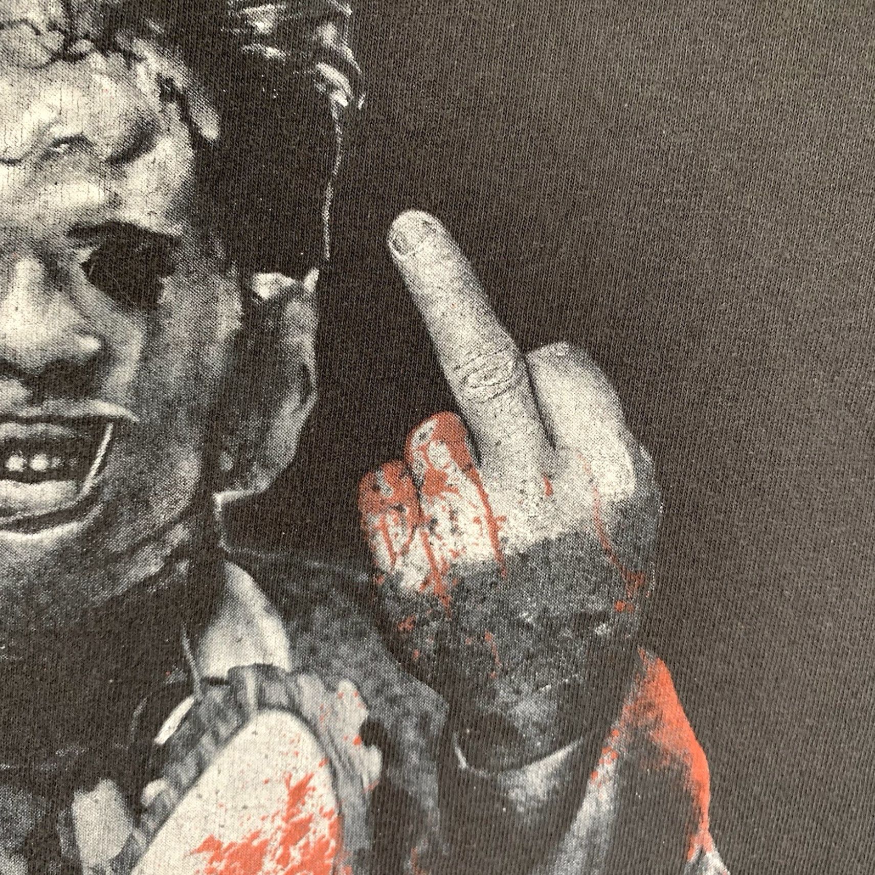Vintage Texas Chainsaw Massacre Leatherface Graphic T-Shirt Adult Large Black Horror Movie Halloween Mens Size US L / EU 52-54 / 3 - 5 Thumbnail