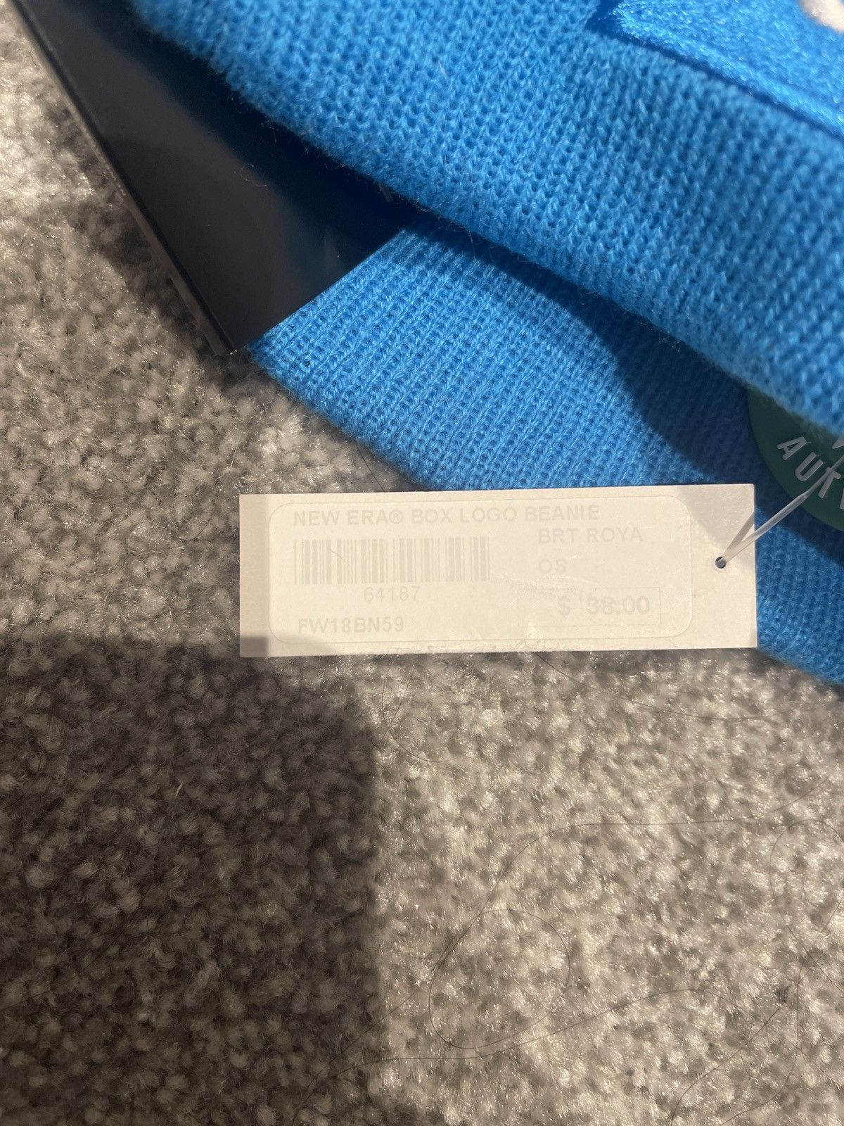 New Era × Supreme Supreme x New Era FW18 Box Logo Blue Beanie Size ONE SIZE - 6 Thumbnail