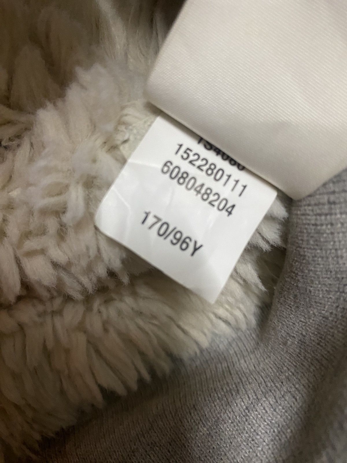 Abercrombie & Fitch Abercrombie &fitch Faux Fur Hoodie Button Size US L / EU 52-54 / 3 - 4 Thumbnail