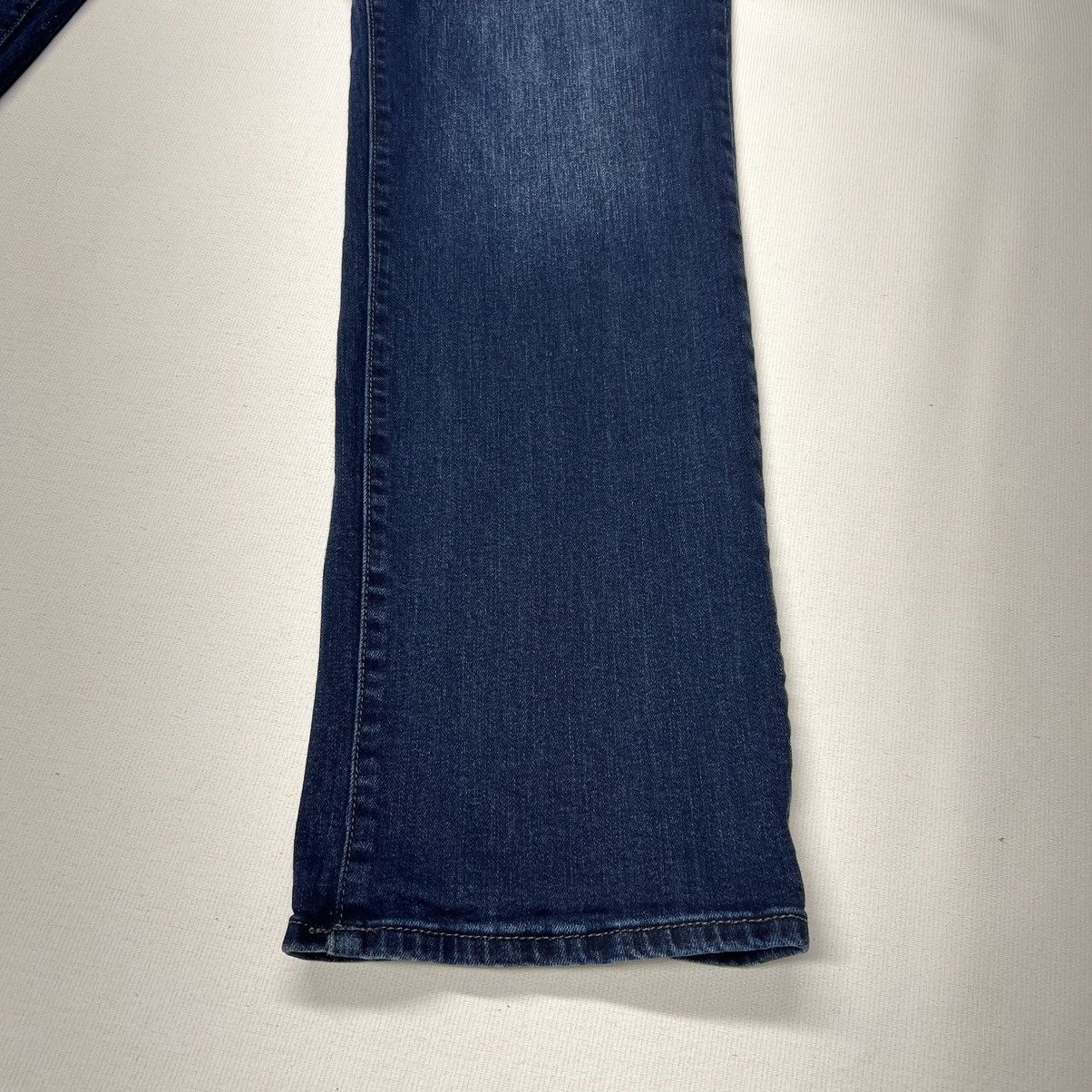 True Religion True Religion Jeans Blue Ricky Relaxed Straight Denim Flap Size US 36 / EU 52 - 3 Thumbnail
