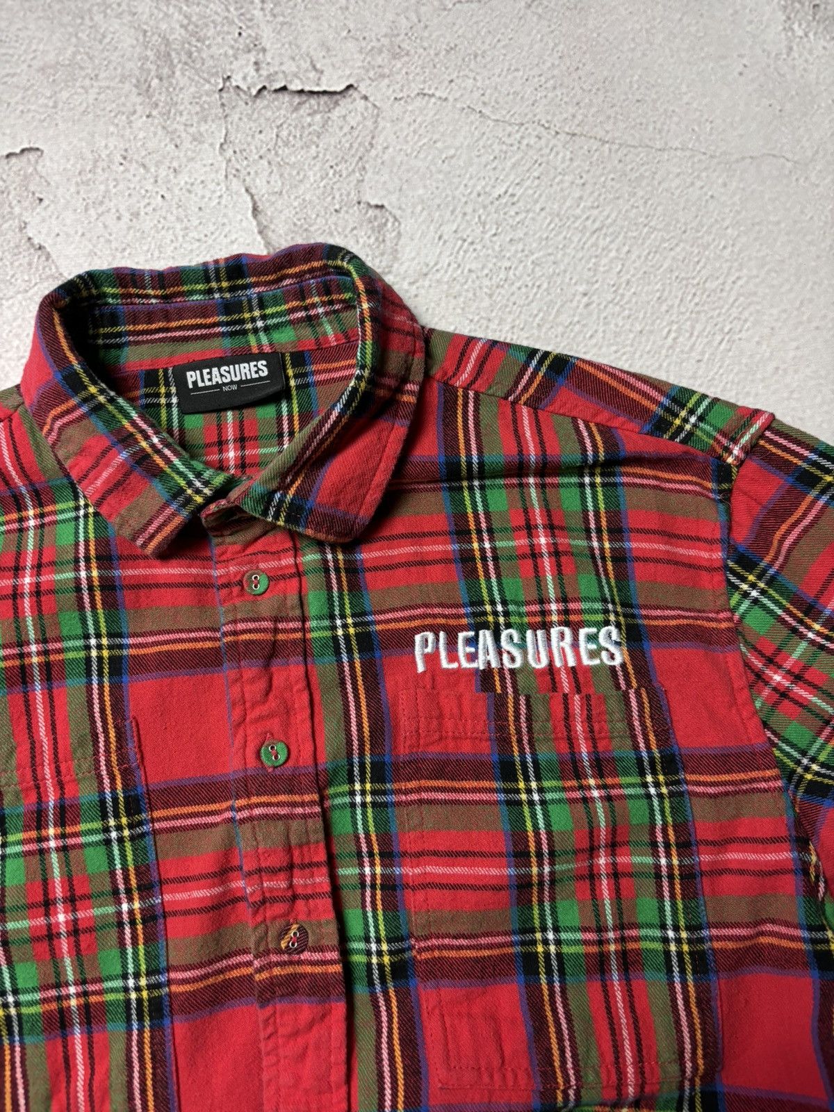 Pleasures PLEASURES Take The Law Into Your Own Plaid Button Up Shirt Size US L / EU 52-54 / 3 - 2 Thumbnail