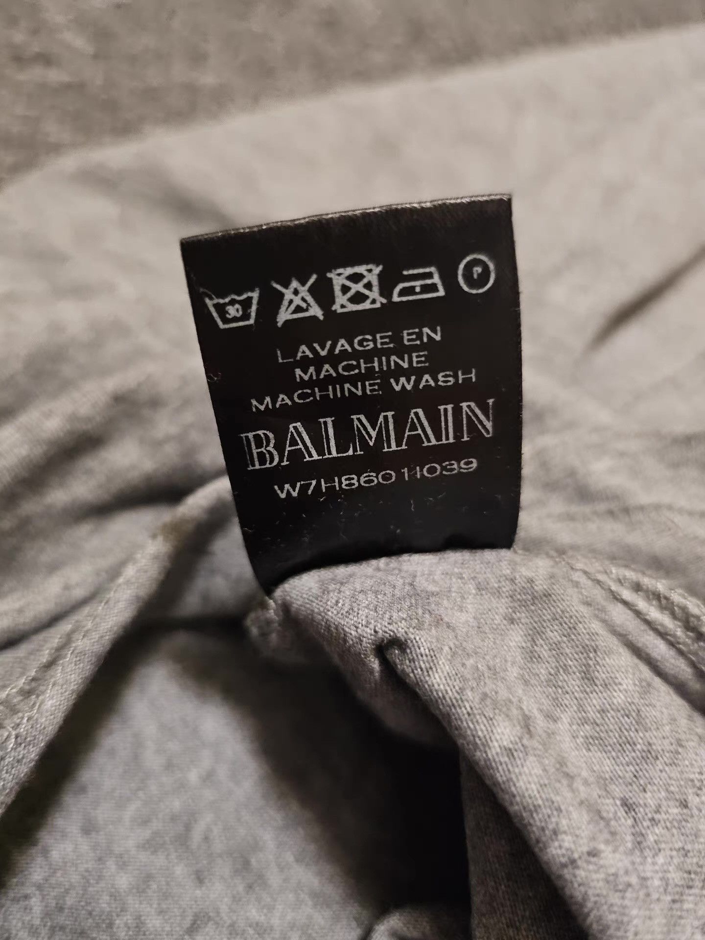 Balmain Balmain Short Sleeve T-Shirt Size US L / EU 52-54 / 3 - 6 Thumbnail
