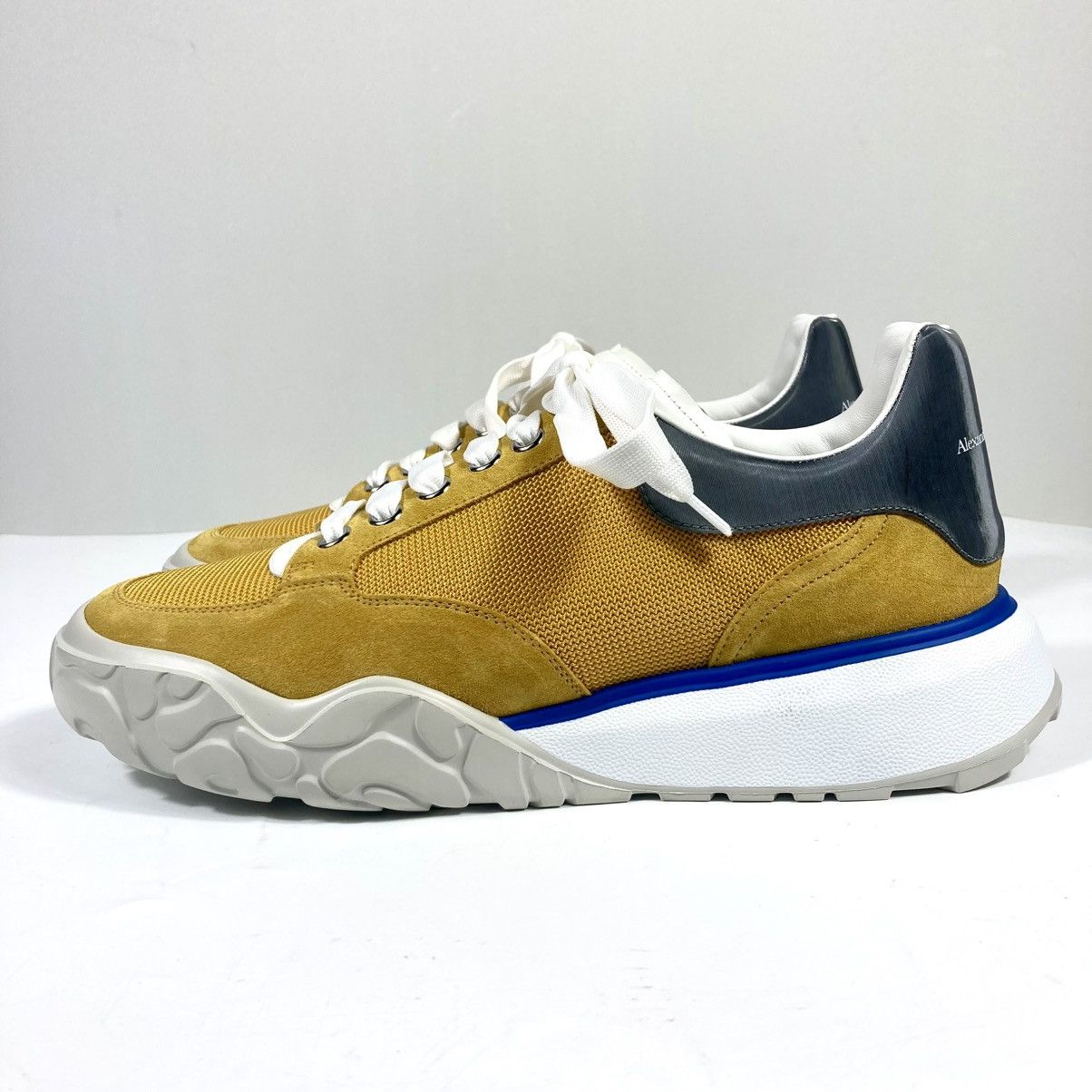 Alexander McQueen Alexander McQueen Mens Court Trainer Sneakers Yellow 43 EU Size US 10 / EU 43 - 1 Thumbnail