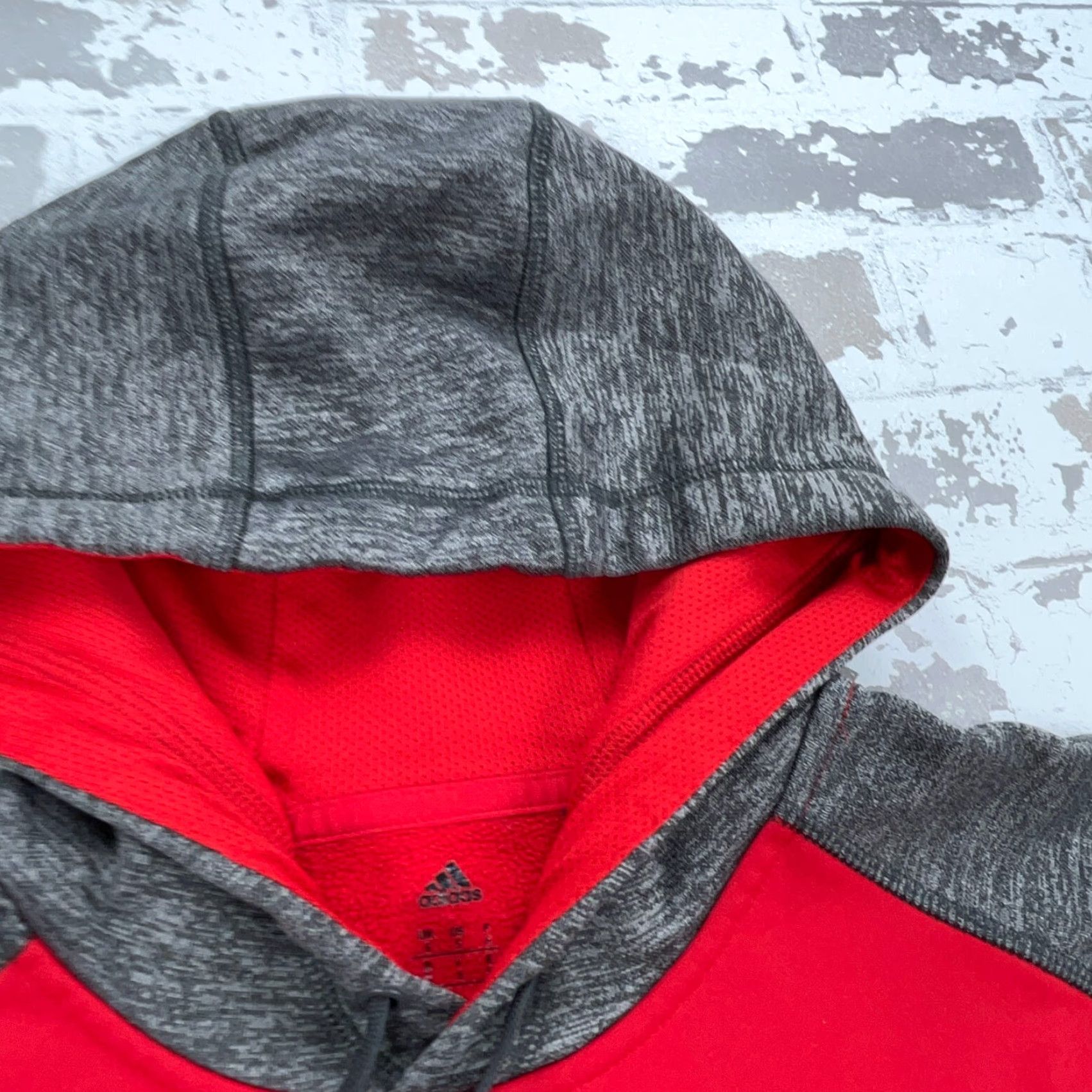 Adidas Adidas Hoodie Men Small Red Gray Sweatshirt Clima Warm Performance Adult Size US S / EU 44-46 / 1 - 5 Thumbnail