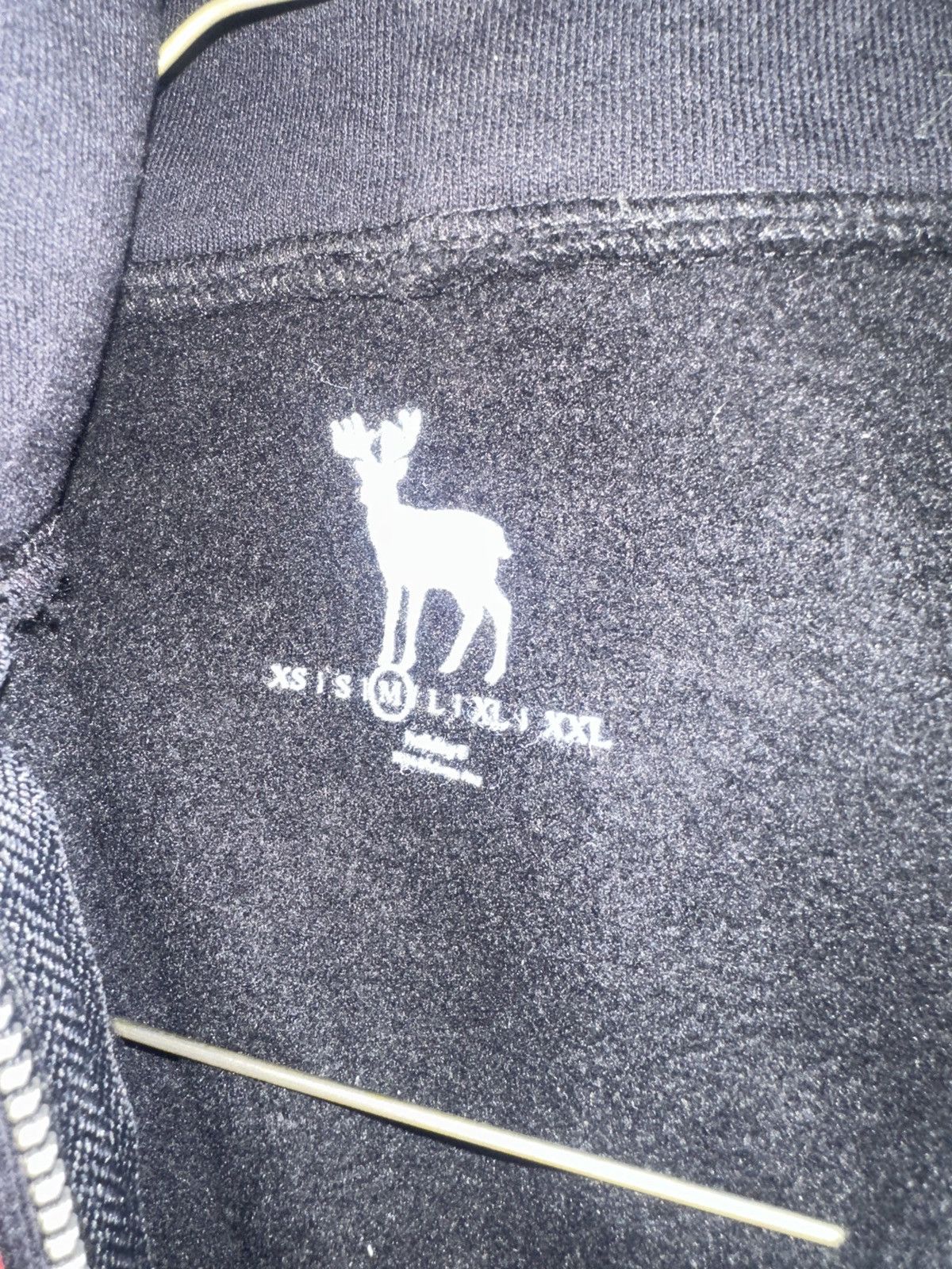 Holiday Brand HOLIDAY X SKAIWATER Size US M / EU 48-50 / 2 - 2 Thumbnail