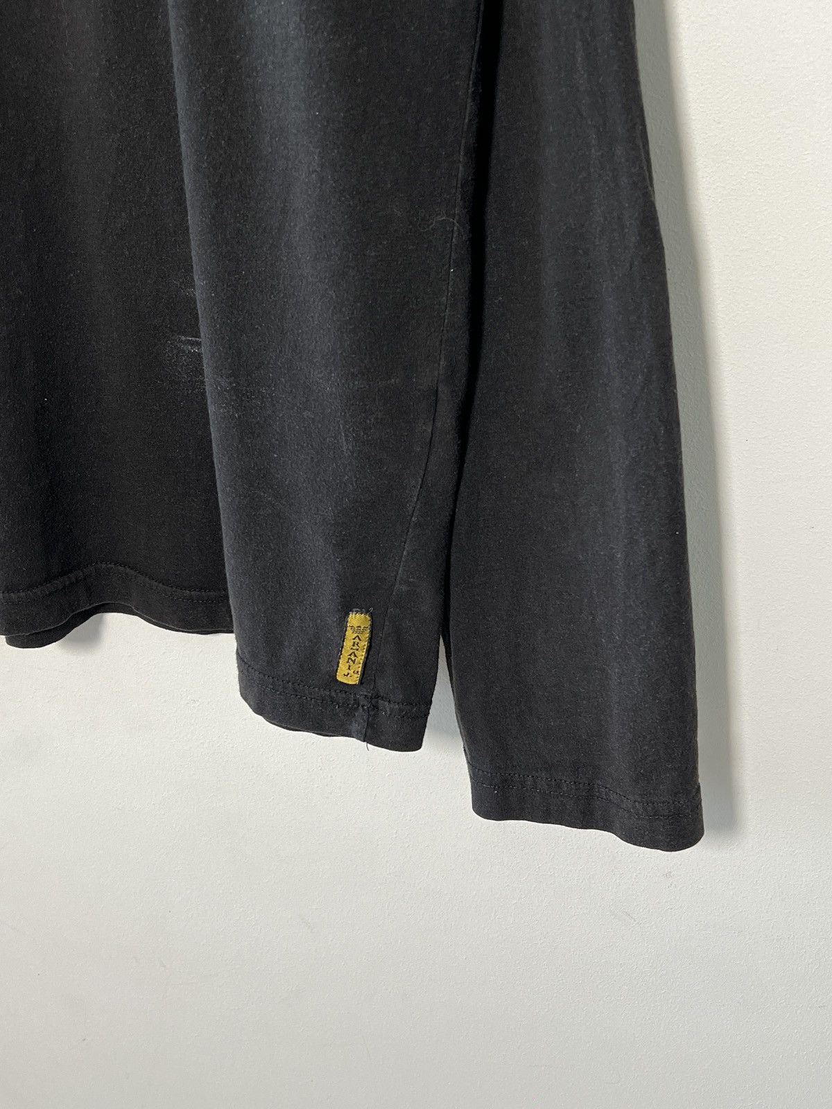 Giorgio Armani Armani Jeans longsleeve y2k goth erd Size US L / EU 52-54 / 3 - 6 Thumbnail