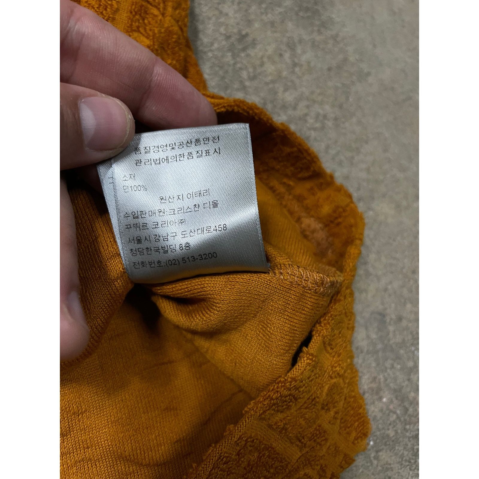 Dior Dior Tan Towel Shirt Medium Used Size US M / EU 48-50 / 2 - 6 Thumbnail