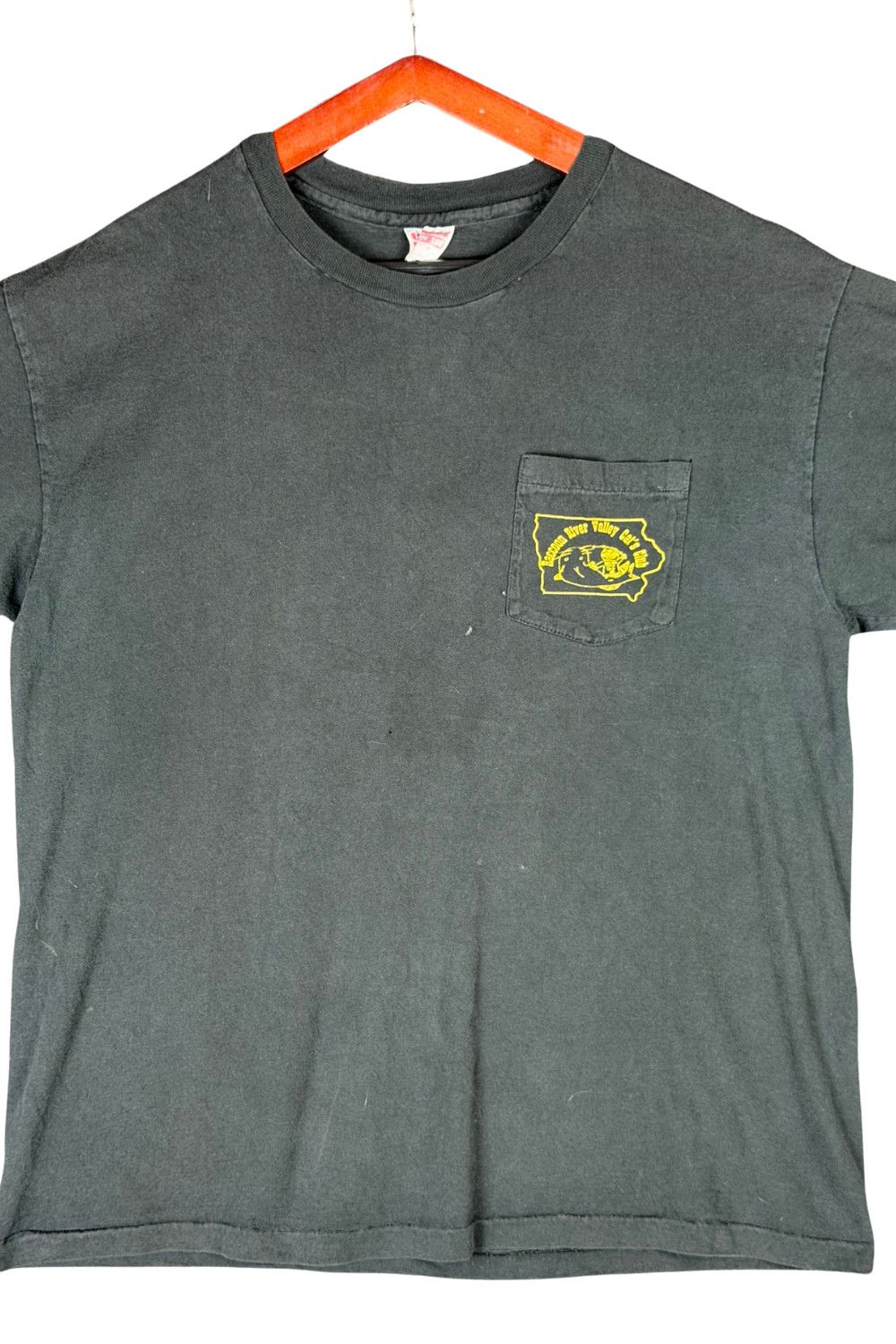 Hanes 90s Raccoon River Valley Catfish Club Pocket Tee Hanes XL Size US XL / EU 56 / 4 - 7 Thumbnail