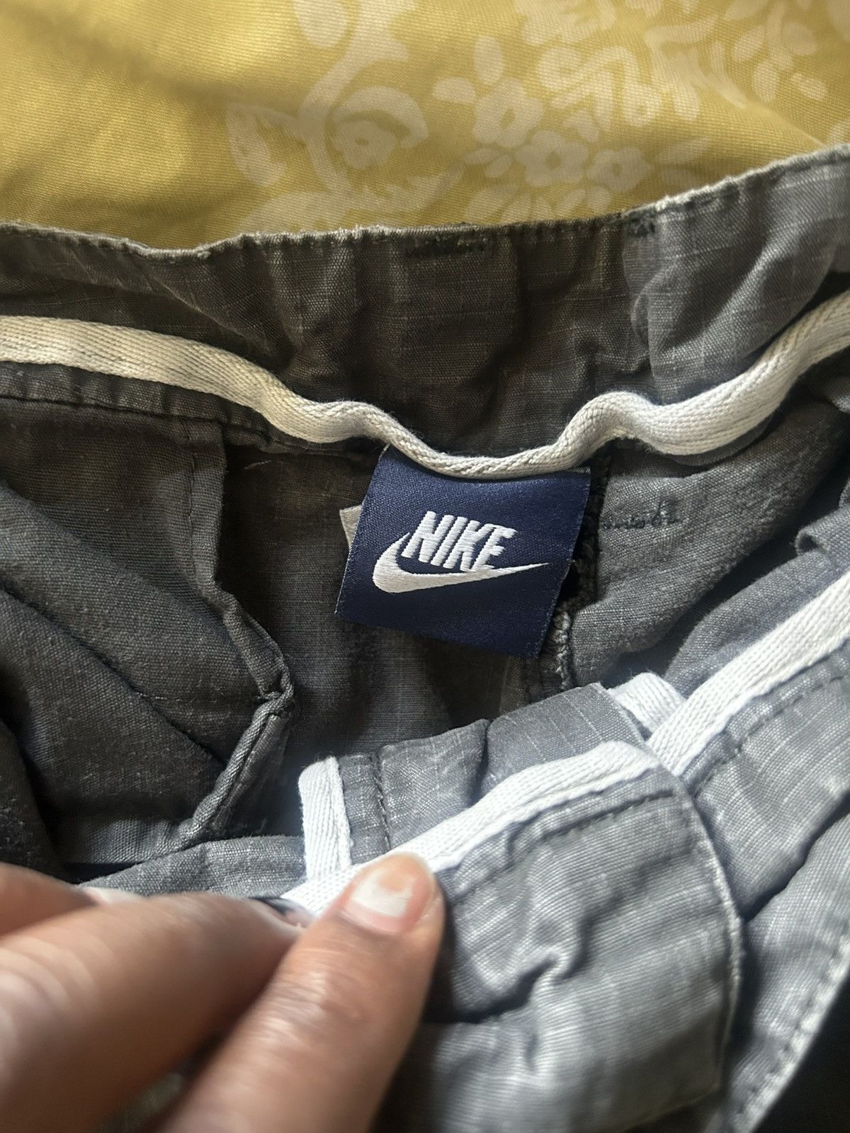 Nike Vintage Nike shorts Size US 36 / EU 52 - 2 Thumbnail