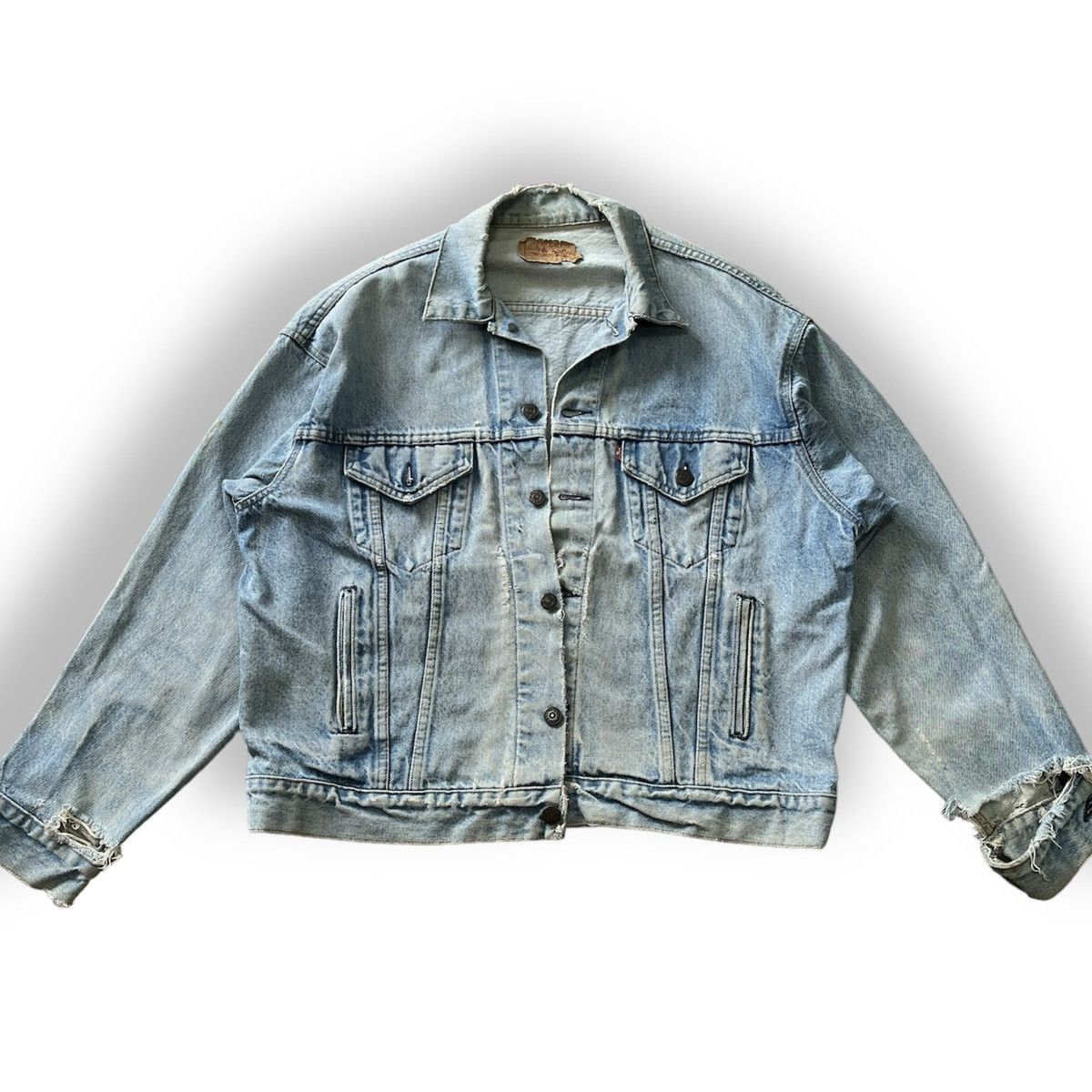 Levi's × Levi's Vintage Clothing Distressed Levis Denim Trucker Jacket Made In USA Size US L / EU 52-54 / 3 - 3 Thumbnail