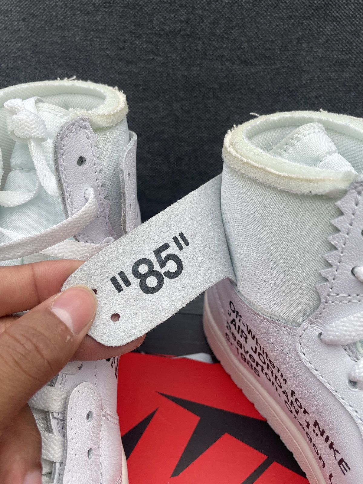 Jordan Brand Nike Air Jordan 1 x Off-White “NRG” Europe Exclusive Size US 11 / EU 44 - 16 Thumbnail