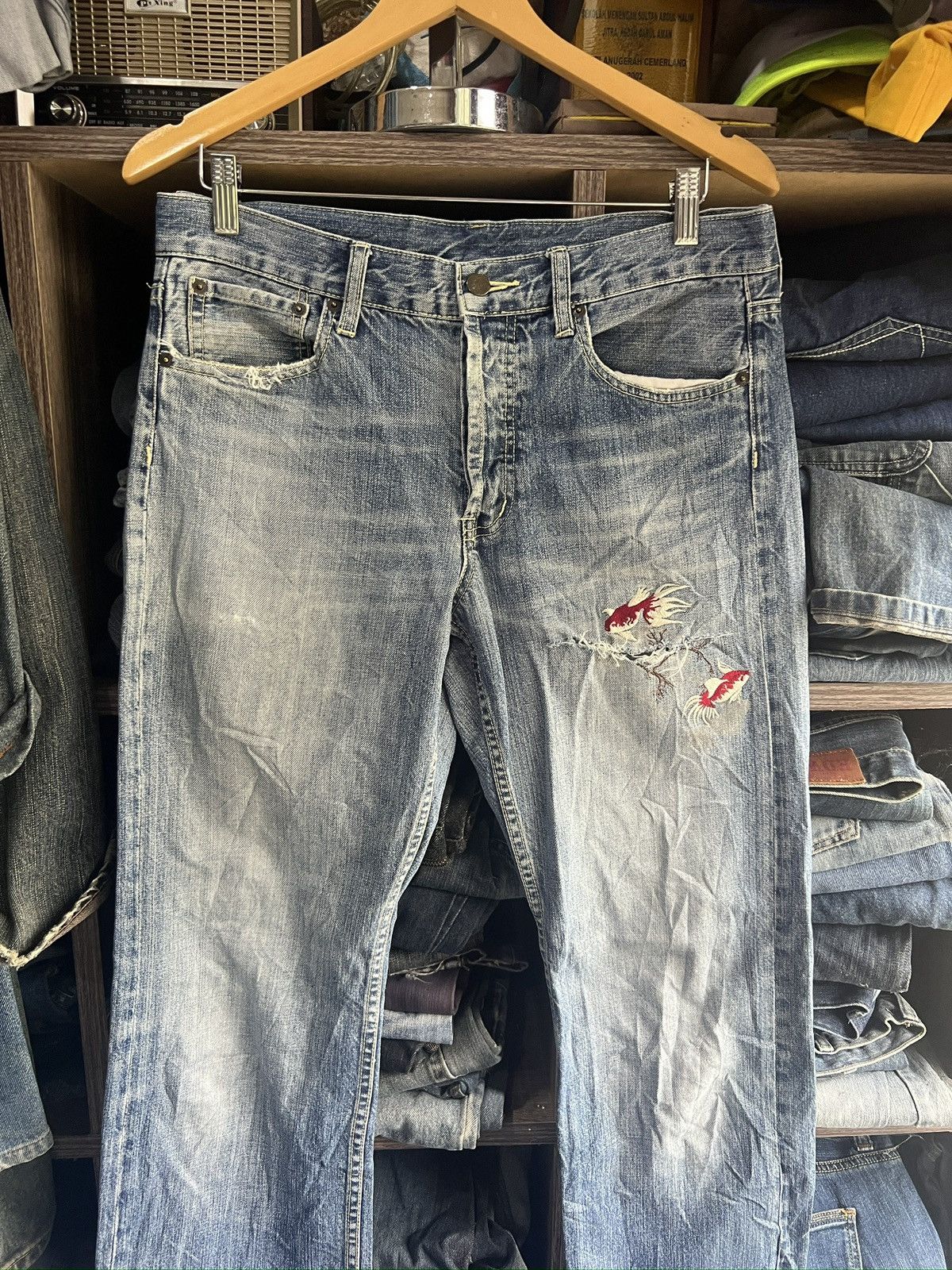 Takeo Kikuchi 🔥Vintage Takeo Kikuchi Embroidery Koi Fish Distressed Denim Size US 33 - 4 Thumbnail