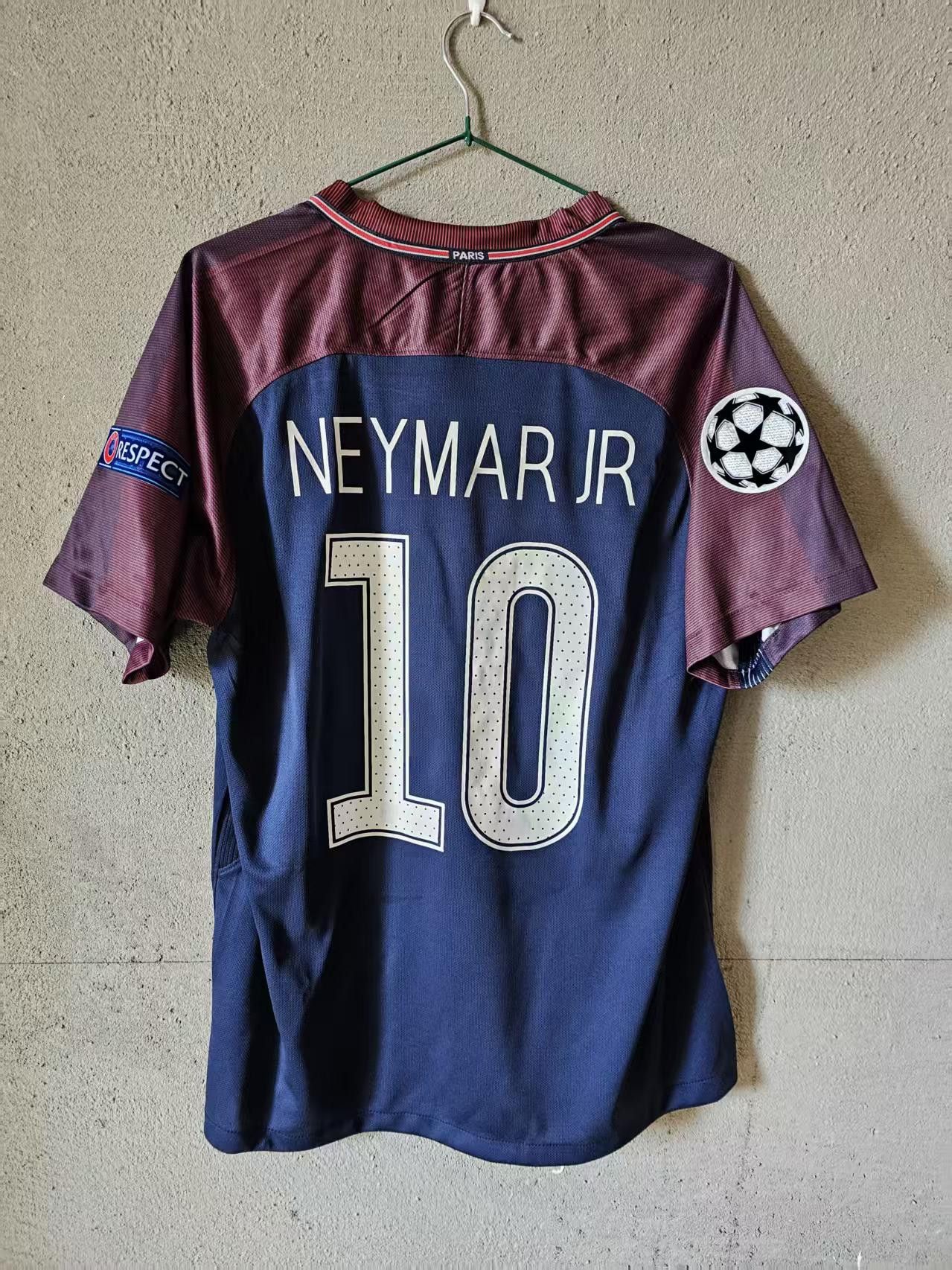 Other 2014 2015 Barcelona #10 Neymar Jersey Size US L / EU 52-54 / 3 - 1 Thumbnail