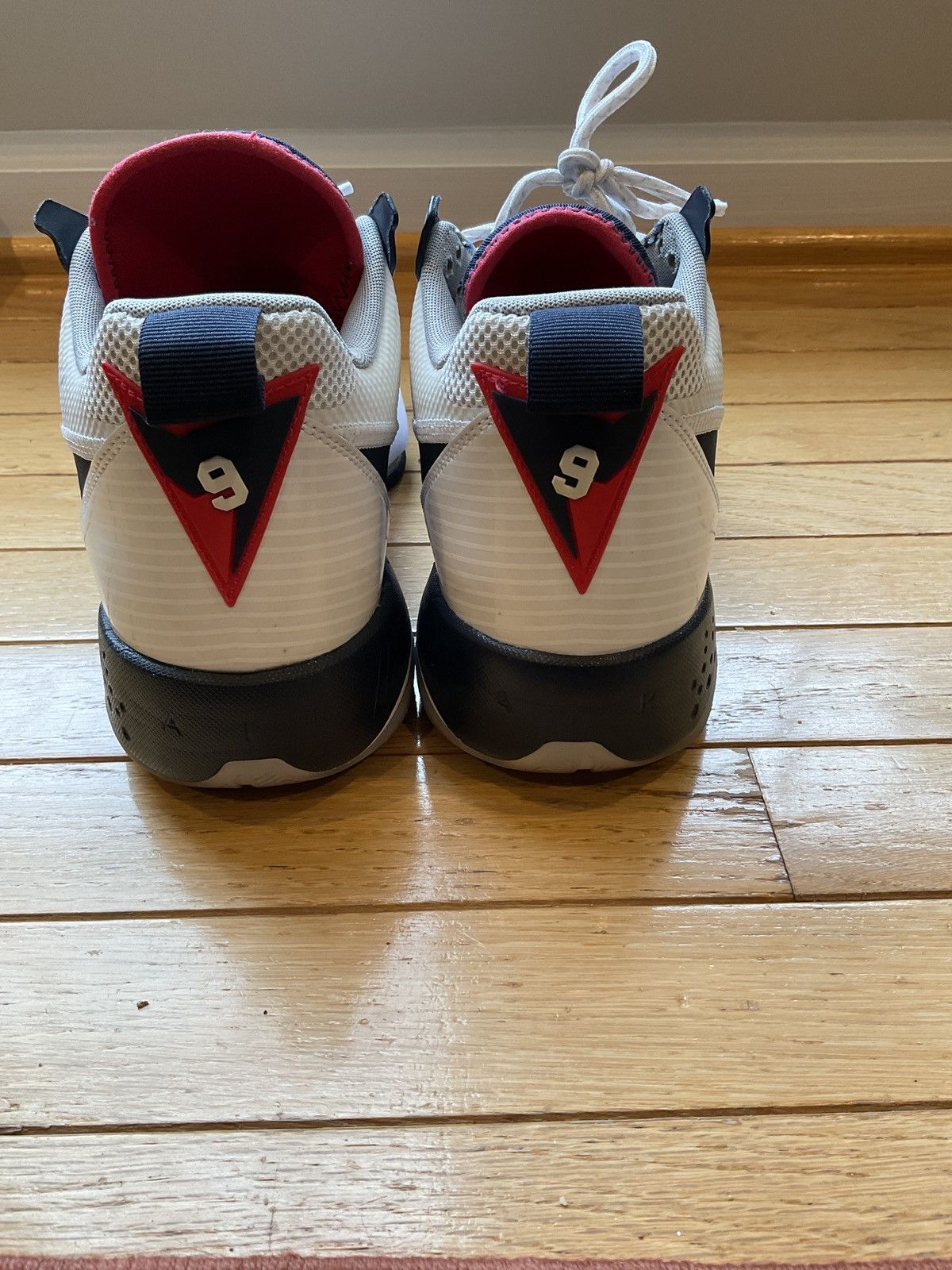 Jordan Brand × Nike Jordan Zoom ‘92 Size US 9 / EU 42 - 4 Thumbnail