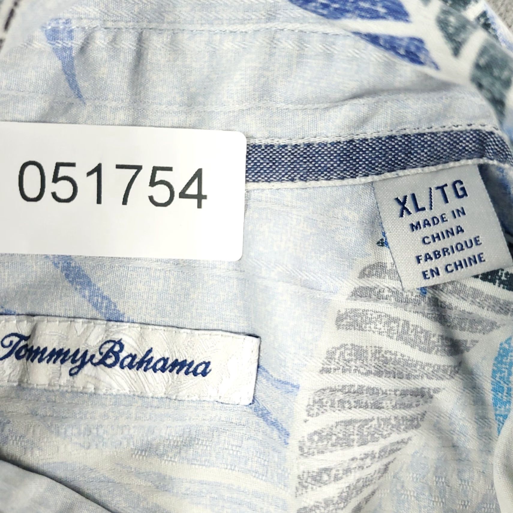 Tommy Bahama Tommy Bahama Shirt Mens XL Blue Floral Button Up Short Sleeve Size US XL / EU 56 / 4 - 6 Thumbnail