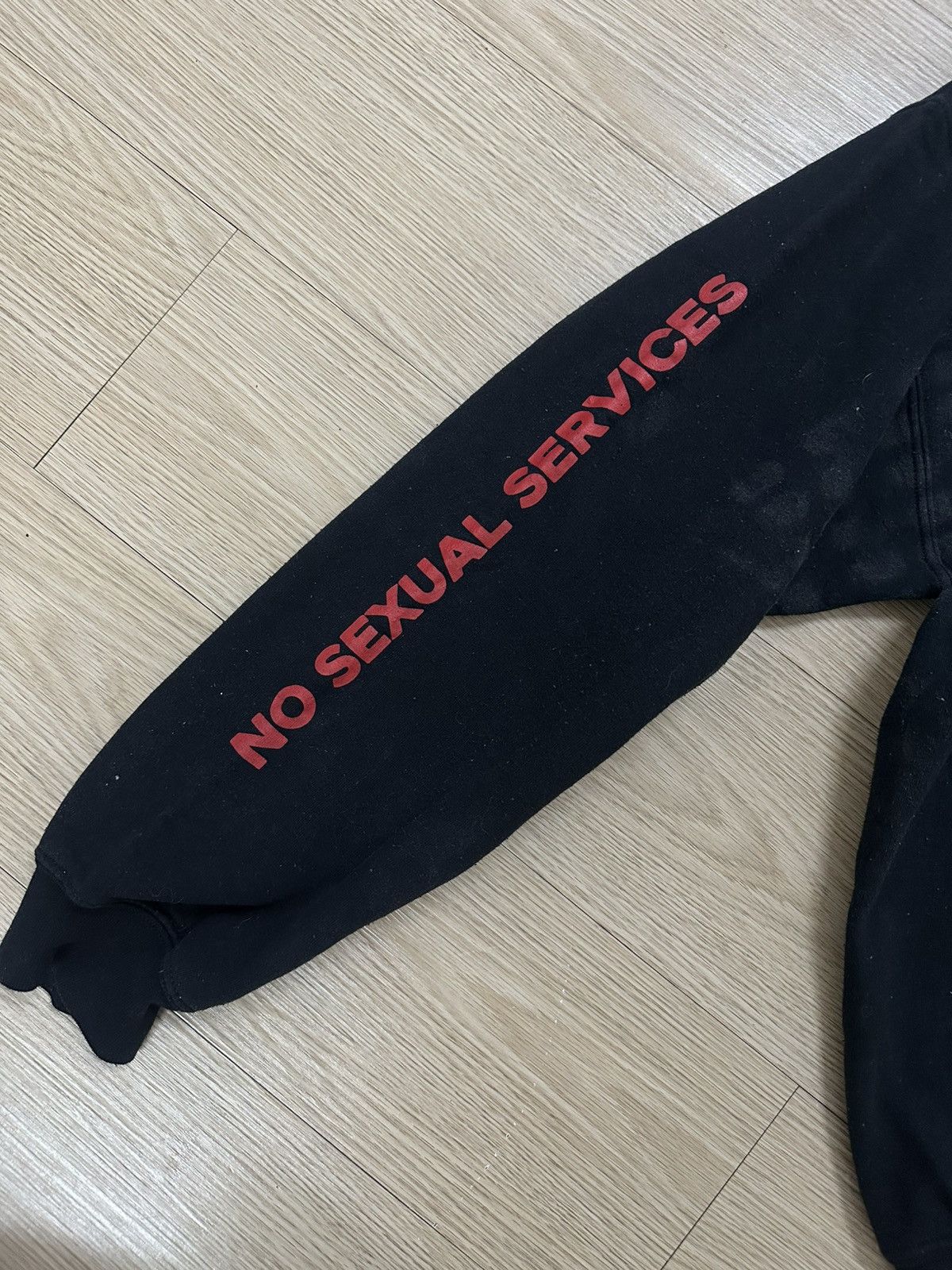 Beauty Beast × FR2 Rare FR2 Fucking Rabbits No Sexual Services Sweatshirt Size US M / EU 48-50 / 2 - 8 Thumbnail
