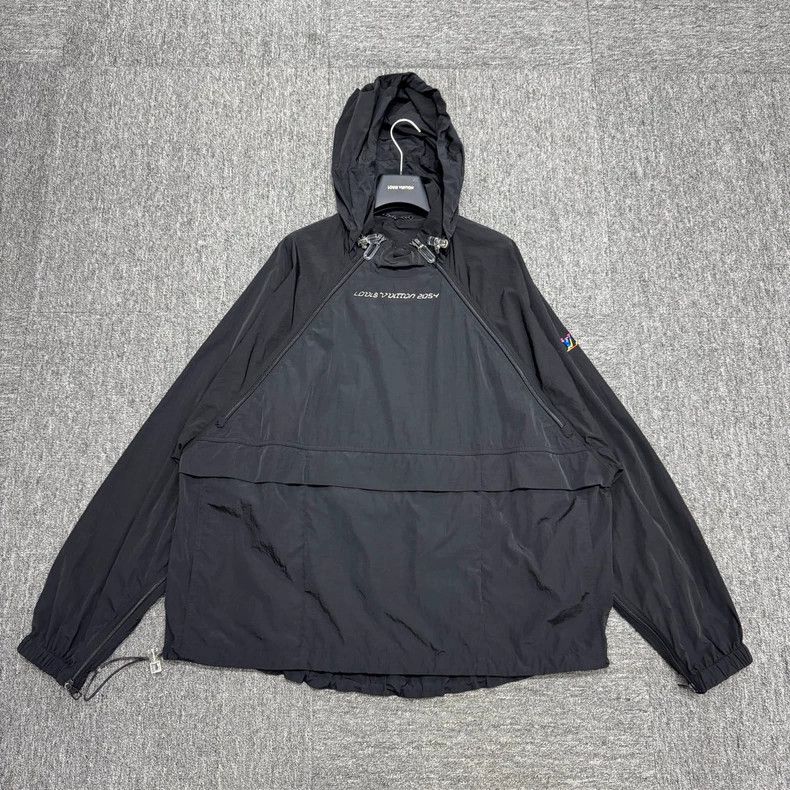 Louis Vuitton Louis Vuitton 2054 Co-Branded Nylon jacket 2501-Nextarrow Size US L / EU 52-54 / 3 - 3 Thumbnail