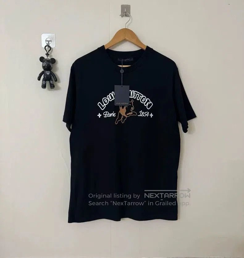 Louis Vuitton Louis Vuitton Tyler Puppy Short Sleeve. Size US L / EU 52-54 / 3 - 1 Thumbnail