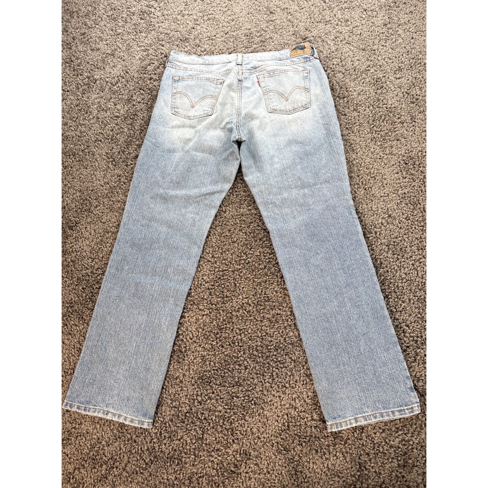 Levi's VINTAGE Levi's 505 Jeans Womens 14M 36x31 Blue Light Wash 90s Denim Straight 5-Pocket Womens Boys Girls? Size 36" / US 14 / IT 50 - 7 Thumbnail