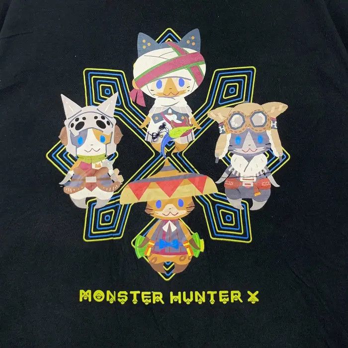 Uniqlo MONSTER HUNTER x UNIQLO Video Fantasy Game Tee Shirt Size US XL / EU 56 / 4 - 4 Thumbnail