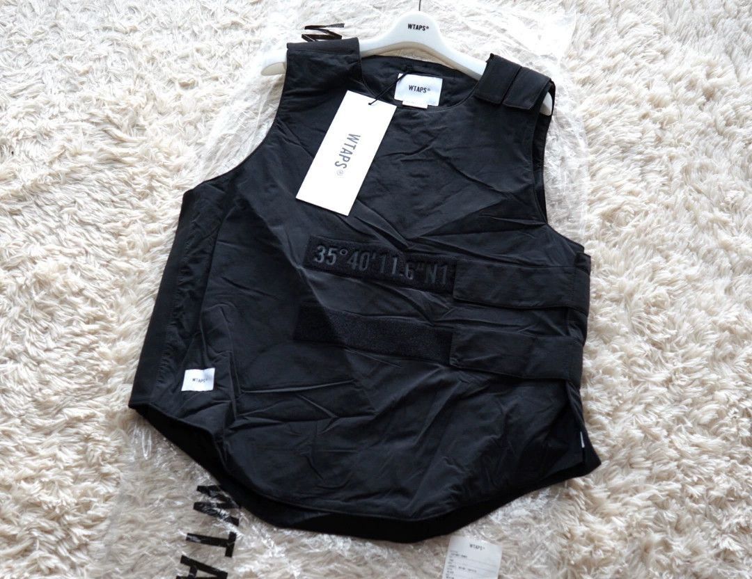 Wtaps WTAPS 21AW TRADER Vest with Hood | Grailed