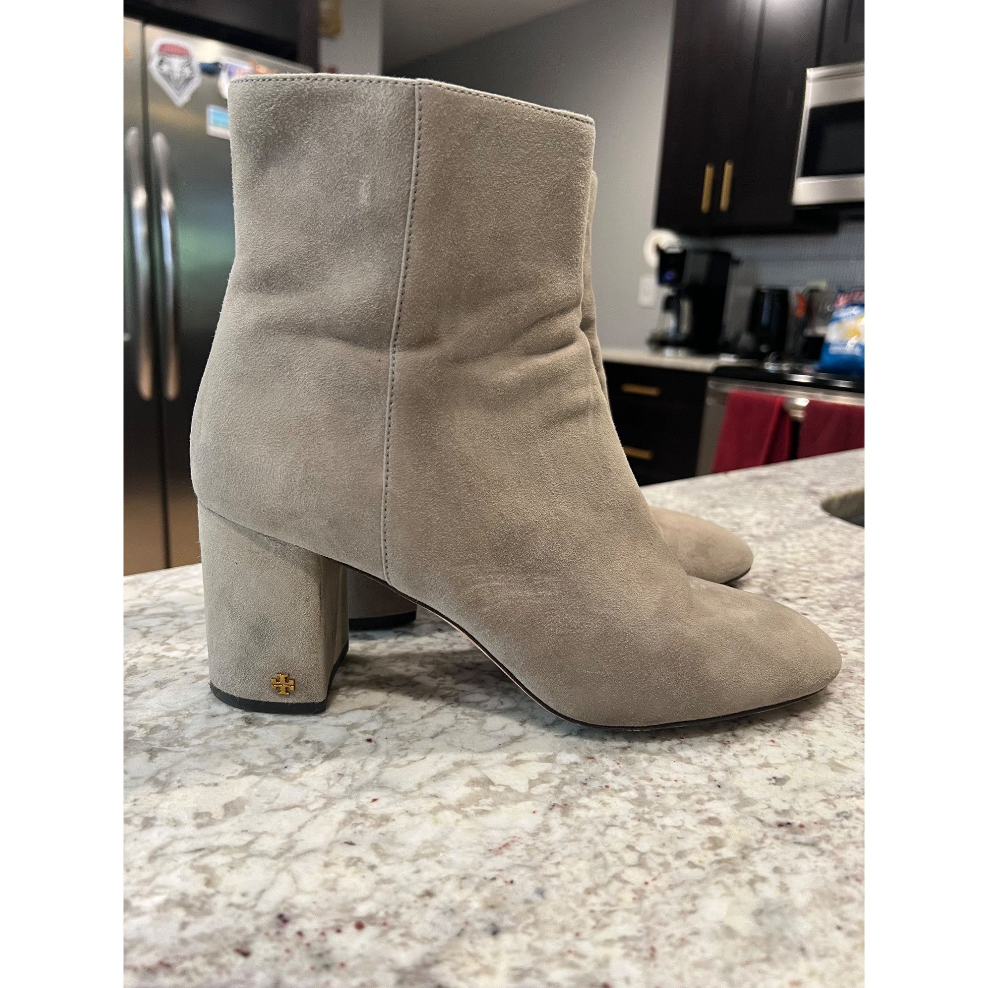 Tory Burch Tory Burch BROOKE BOOTIE Suede Dust Storm Taupe Boots Grey - Size US 8.5 / IT 38.5 - 2 Thumbnail