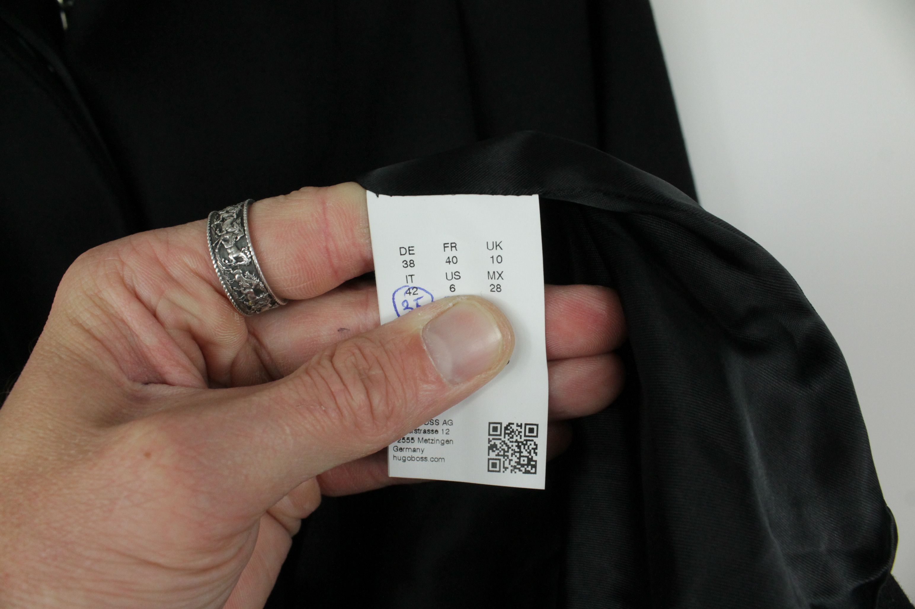 Hugo Boss Hugo Boss Clelina Black Wool Cashmere Tailored Coat Size M / US 6-8 / IT 42-44 - 6 Thumbnail