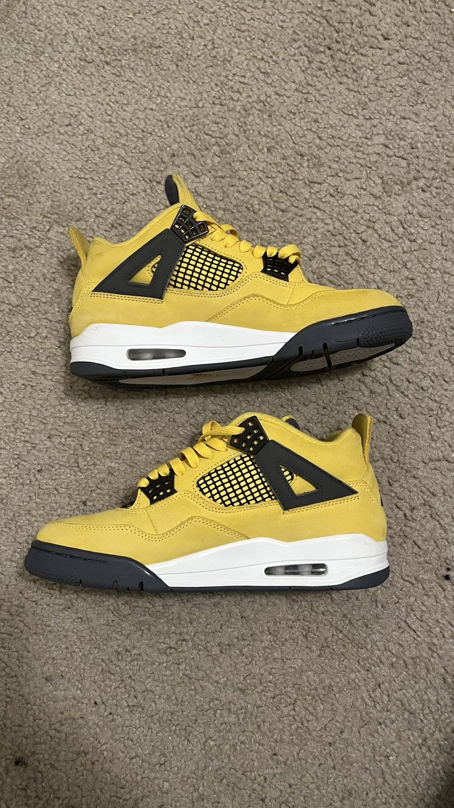 Jordan Brand Jordan 4s Yellow thunder Size US 8 / EU 41 - 1 Thumbnail