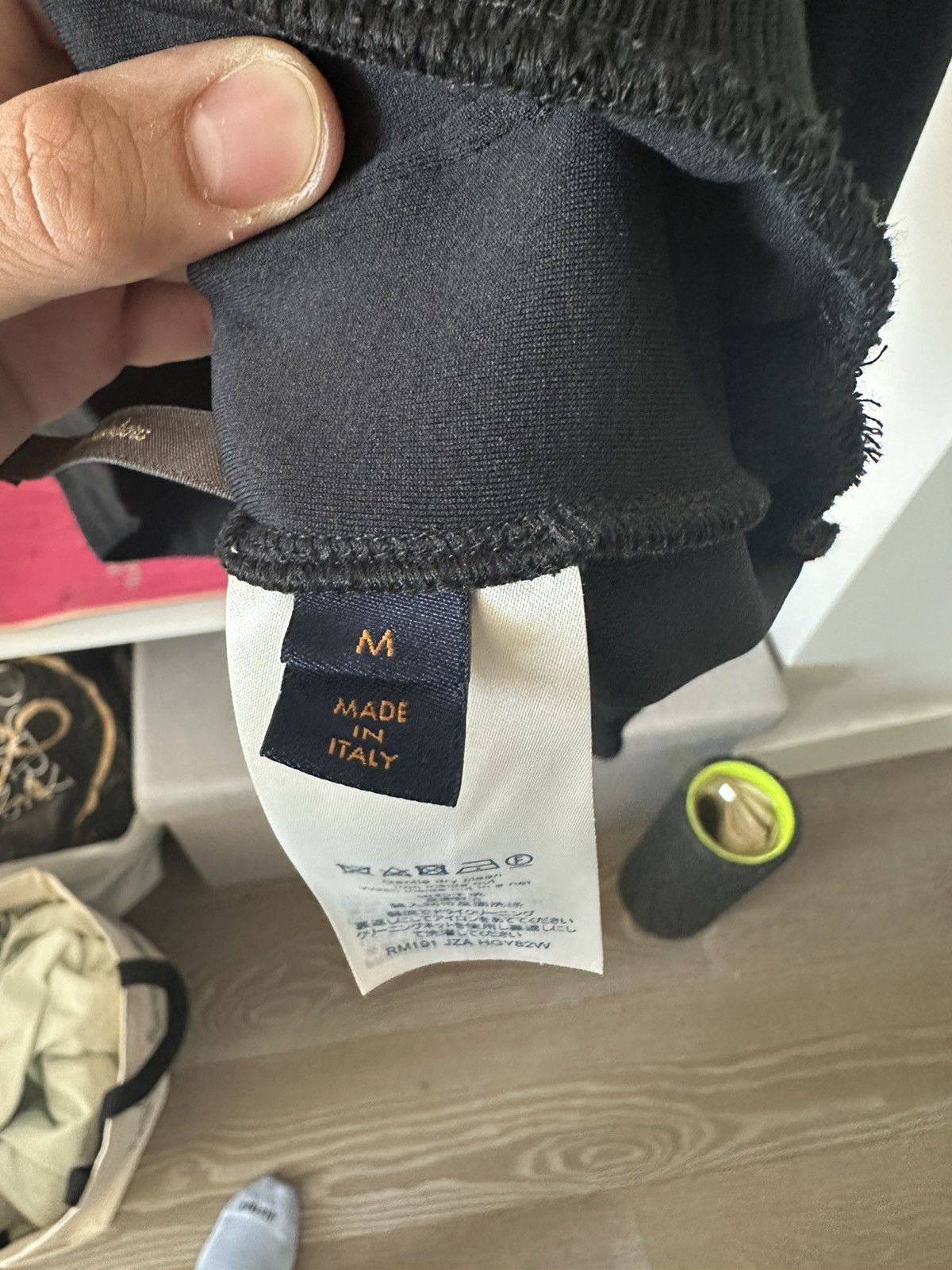 Louis Vuitton Louis Vuitton x Virgil Abloh velour cargo Quarter Zip Size US M / EU 48-50 / 2 - 9 Thumbnail