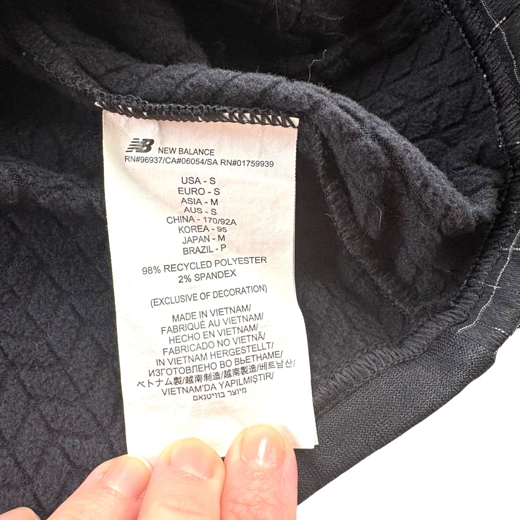 New Balance New Balance Marathon Finisher Sweatshirt Black XS Small? Size US S / EU 44-46 / 1 - 4 Thumbnail