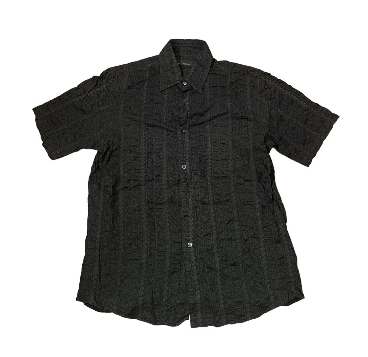 Vintage tete homme crumpled waffle printed black shirt