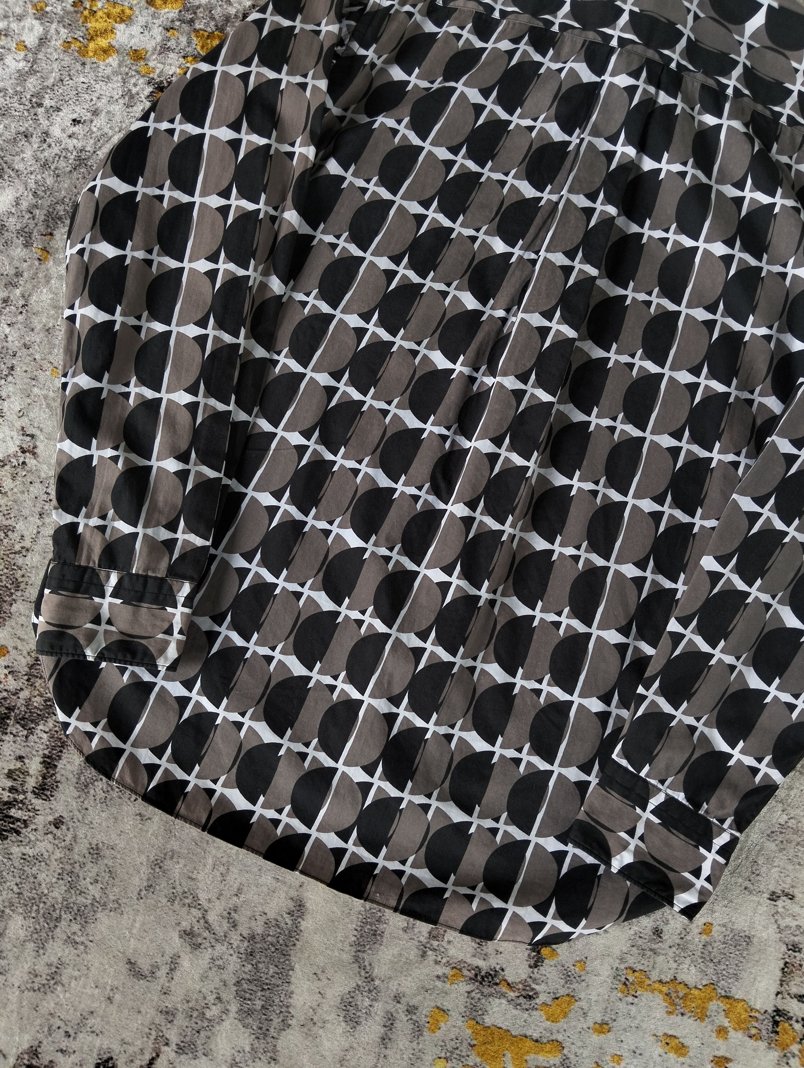 Comme des Garcons Black AD2009 Comme des Garcons Black Abstract Shirt Size US S / EU 44-46 / 1 - 6 Thumbnail