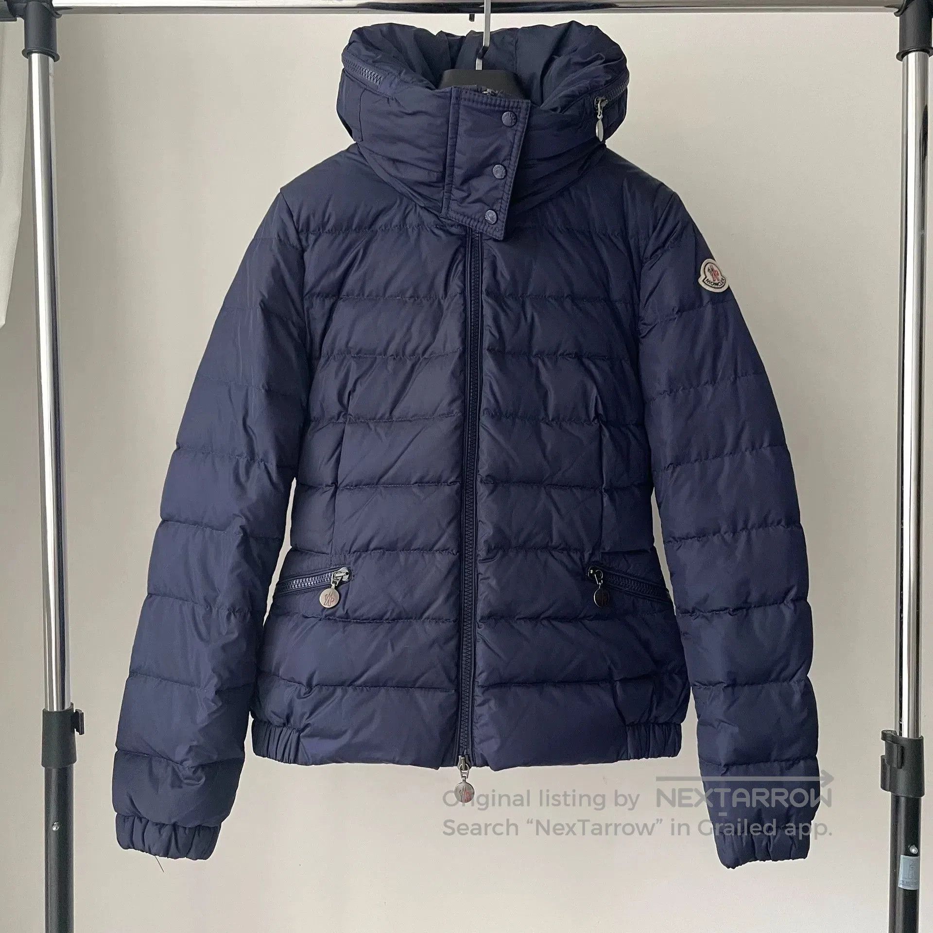 Moncler Moncler Sleeve Logo Fitted Down Jacket. Size XS / US 0-2 / IT 36-38 - 1 Thumbnail