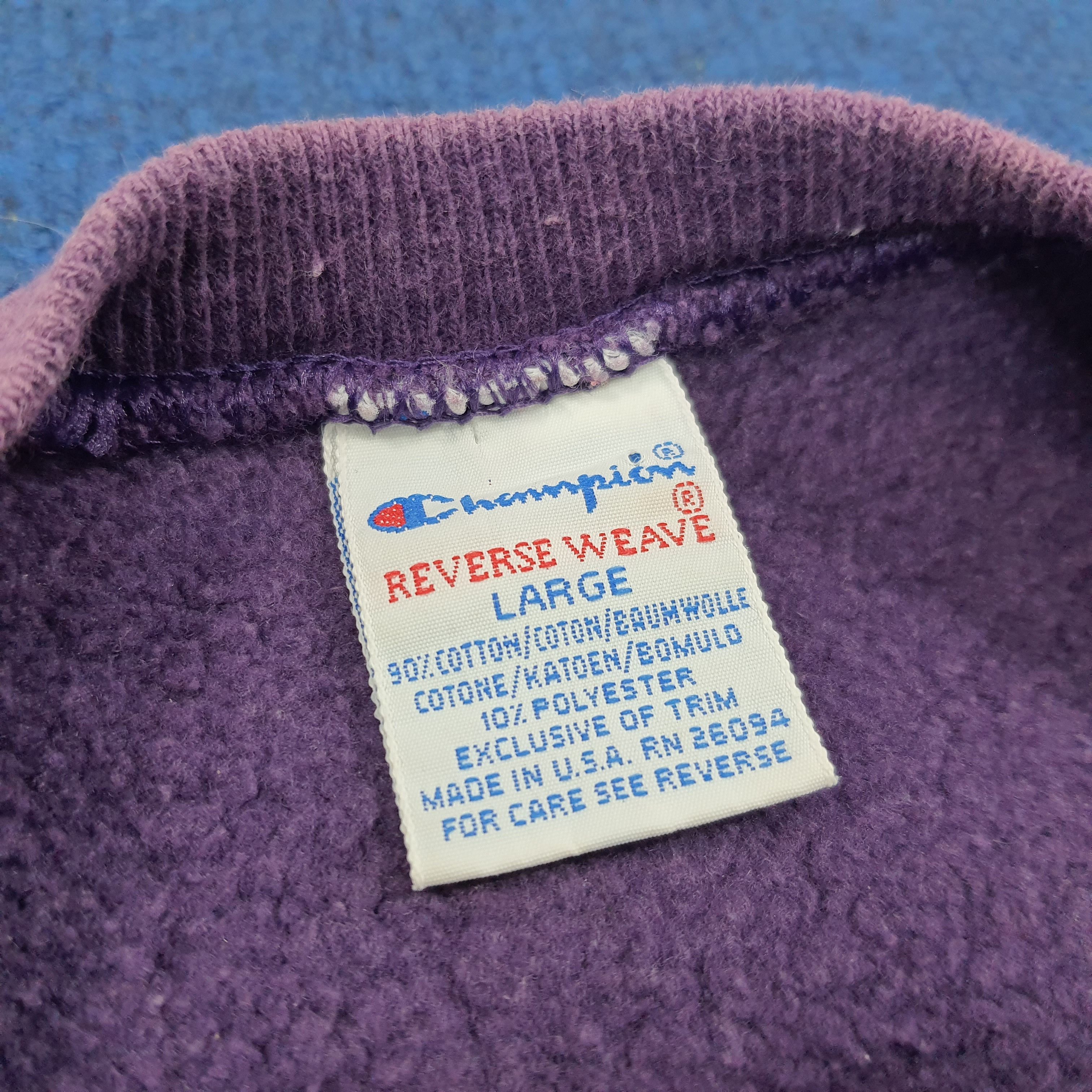 Champion × Vintage Vintage Champion Small Logo Sweatshirts C215N13 Size US M / EU 48-50 / 2 - 5 Thumbnail