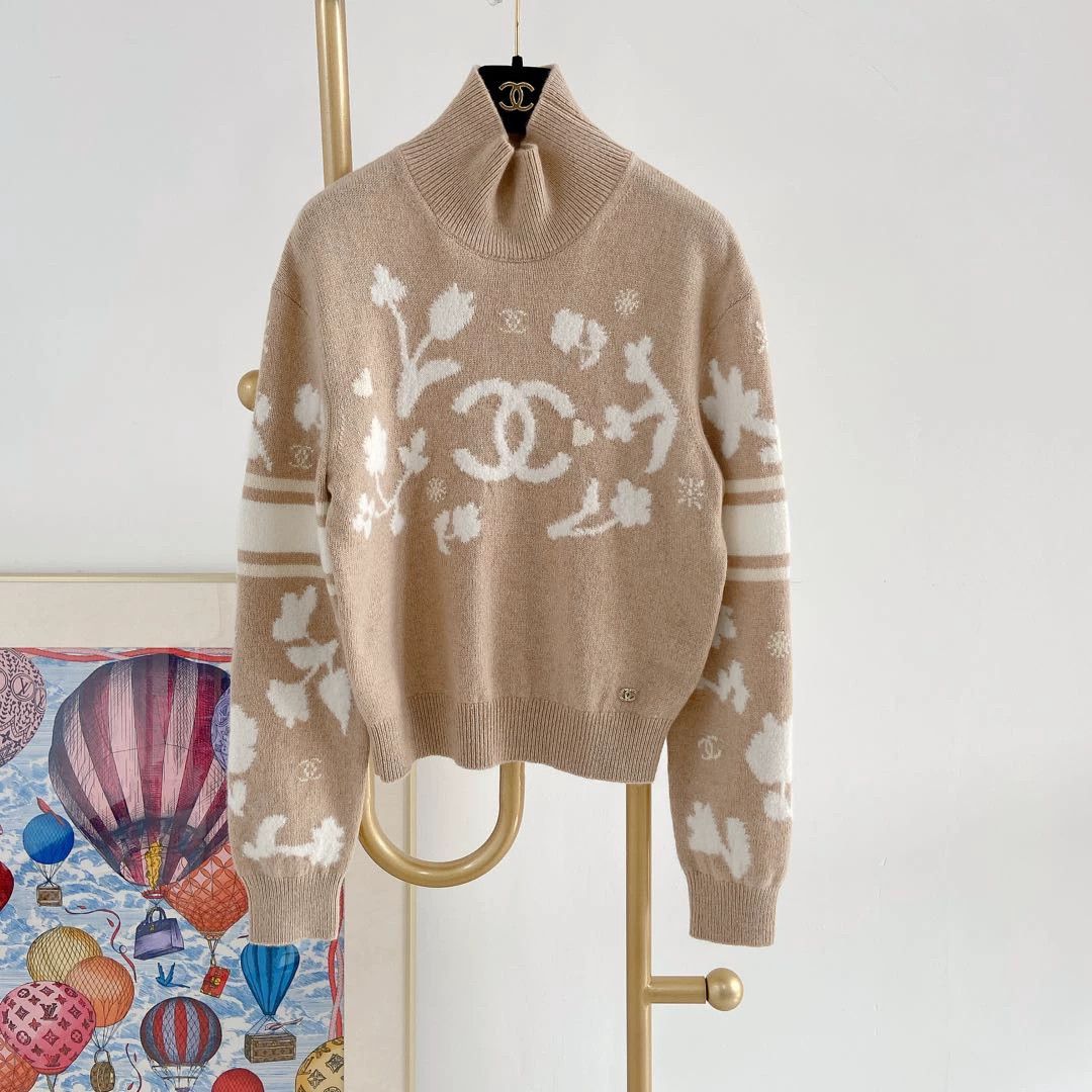 Chanel Chanel Ski Camel Turtleneck Sweater 36 Pre-owned Size XS / US 0-2 / IT 36-38 - 2 Thumbnail