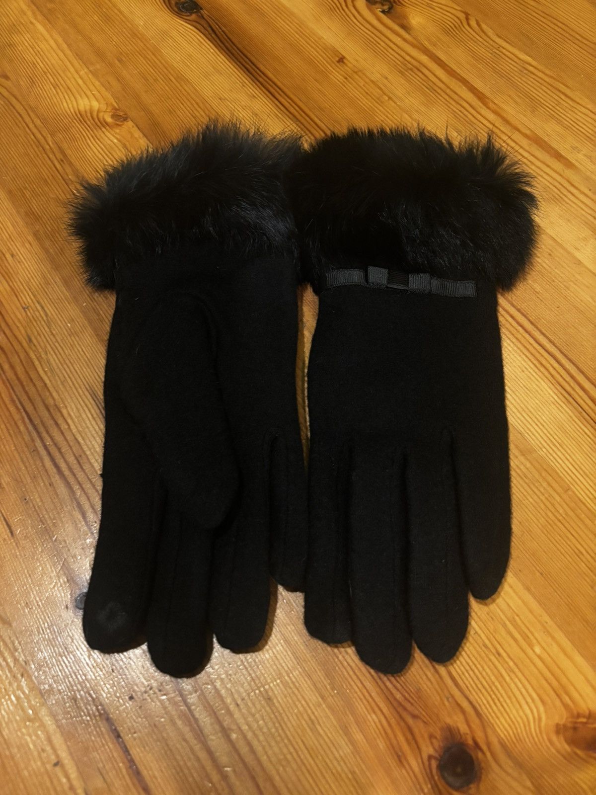 Other Women’s black fur gloves0235 Size ONE SIZE - 2 Thumbnail