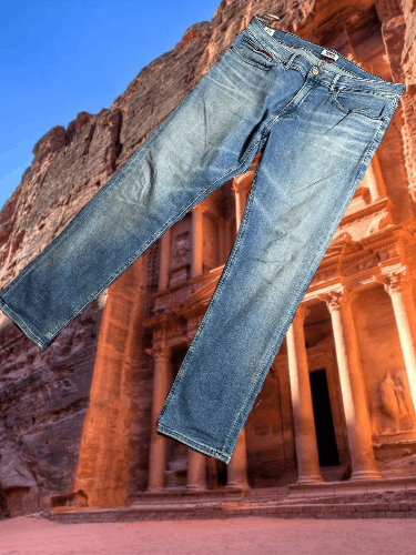 Tommy Hilfiger × Vintage Vintage FADED RIPPEP Jean denim PANTS Size US 33 - 1 Thumbnail
