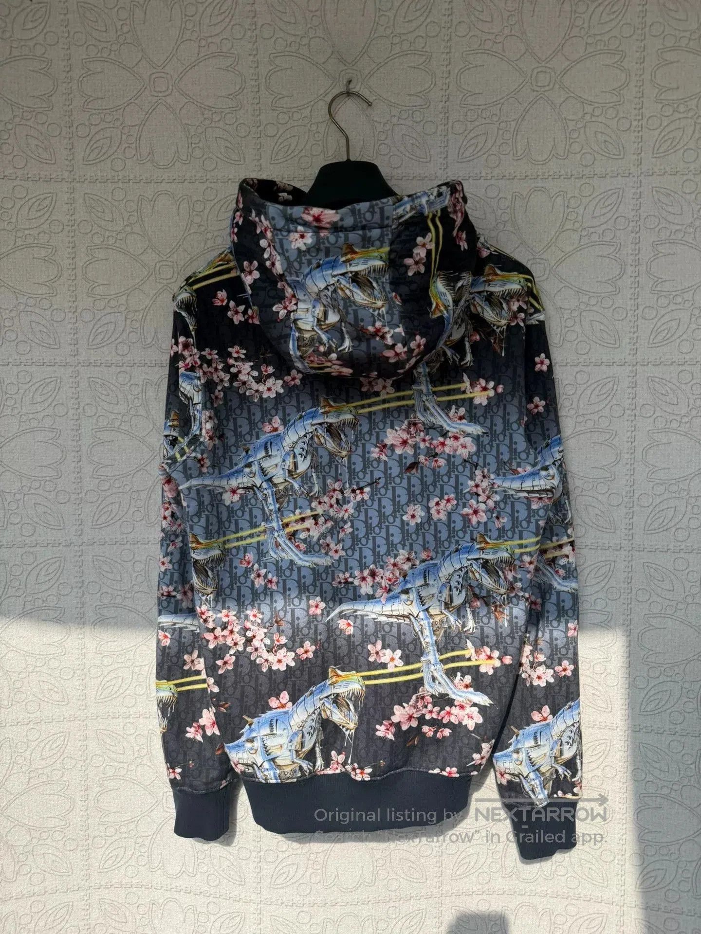 Dior dior x sorayama dinosaur print hoodie. Size US S / EU 44-46 / 1 - 2 Thumbnail