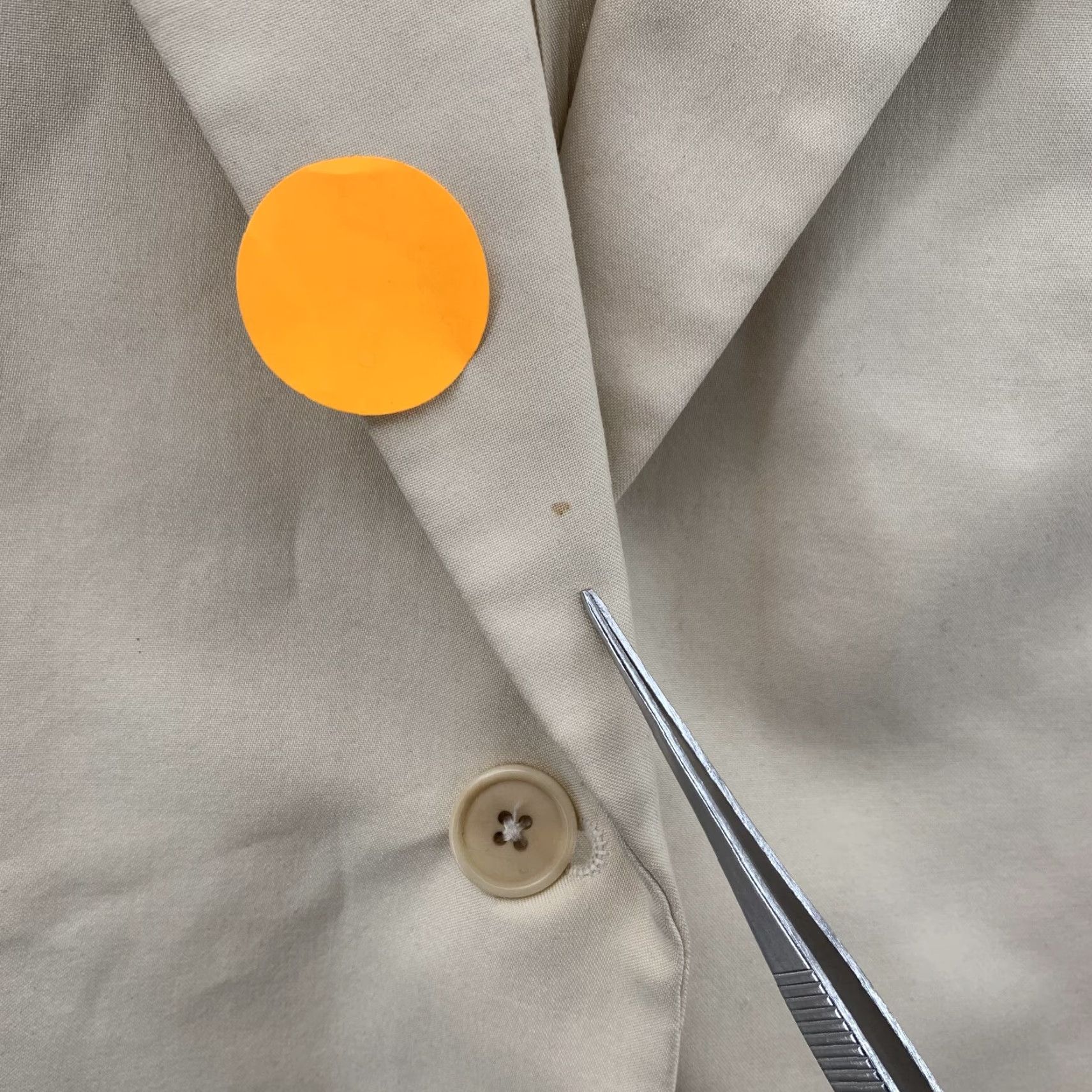 Ralph Lauren VINTAGE Lauren Ralph Lauren Silk Blazer Women's 8 Beige Corpcore Career Academia Blazer Women 8 Beige Logo Pockets Silk Blazer Size M / US 6-8 / IT 42-44 - 3 Thumbnail