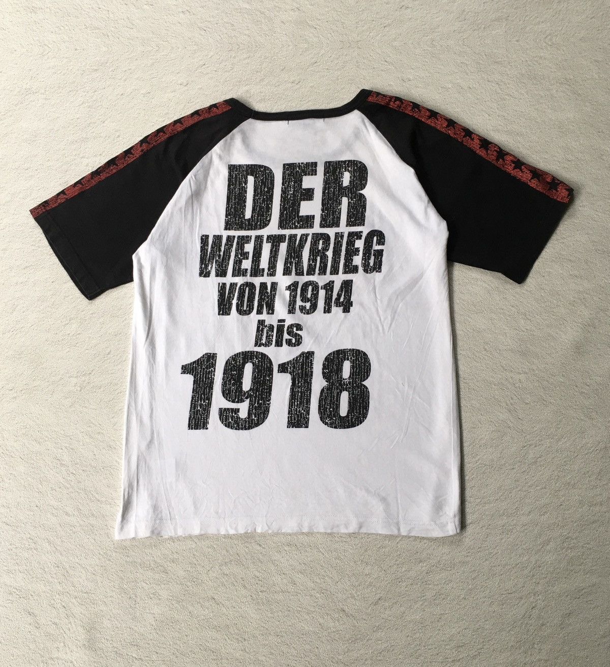 In The Attic Y2k In the Attic Reglan Tee Size US L / EU 52-54 / 3 - 3 Thumbnail