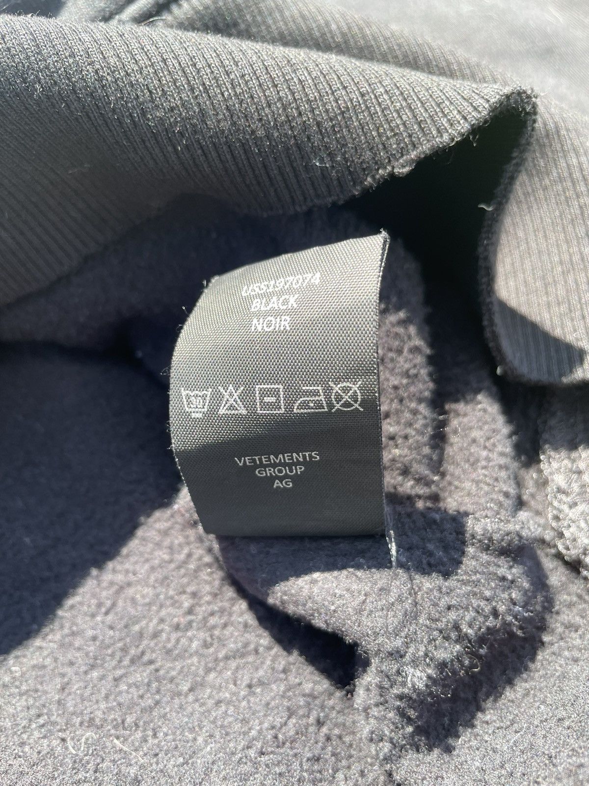 Vetements SS19 Vetements Marine Infantries Assault Rifle Set Size US M / EU 48-50 / 2 - 6 Thumbnail
