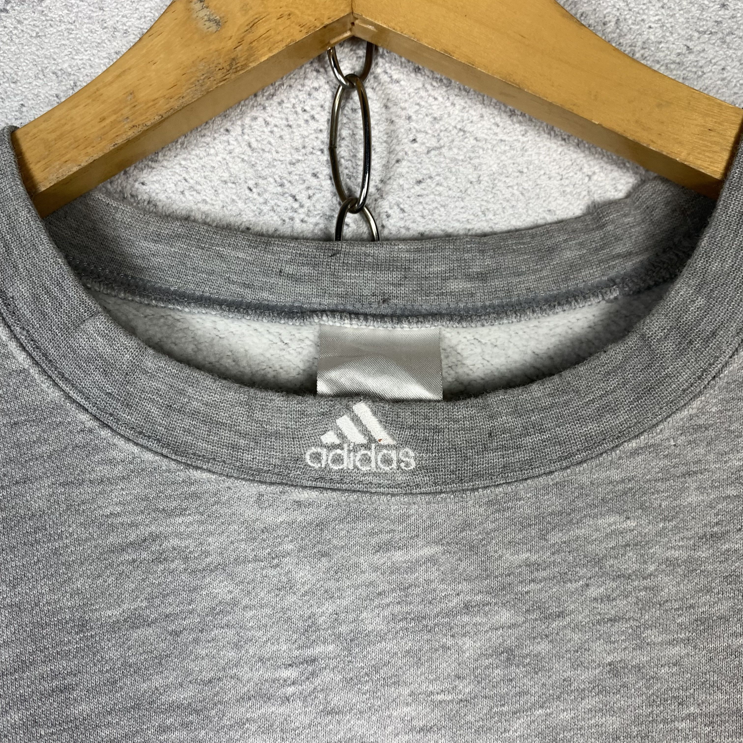 Adidas Adidas Y2K Neck Logo Sweatshirt Crewneck Size US M / EU 48-50 / 2 - 3 Thumbnail